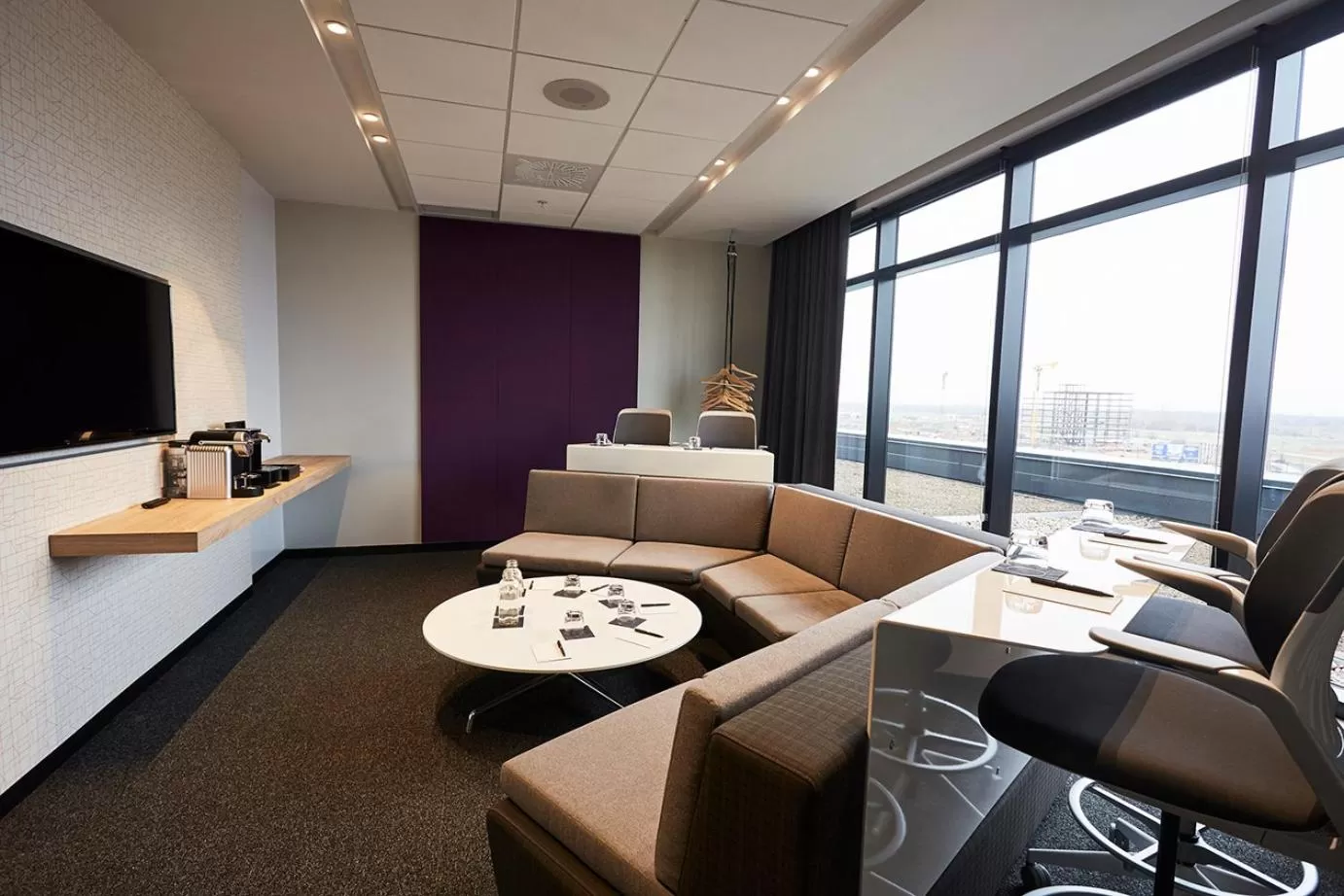 Meeting/conference room in Hôtel Escad Quartier DIX30