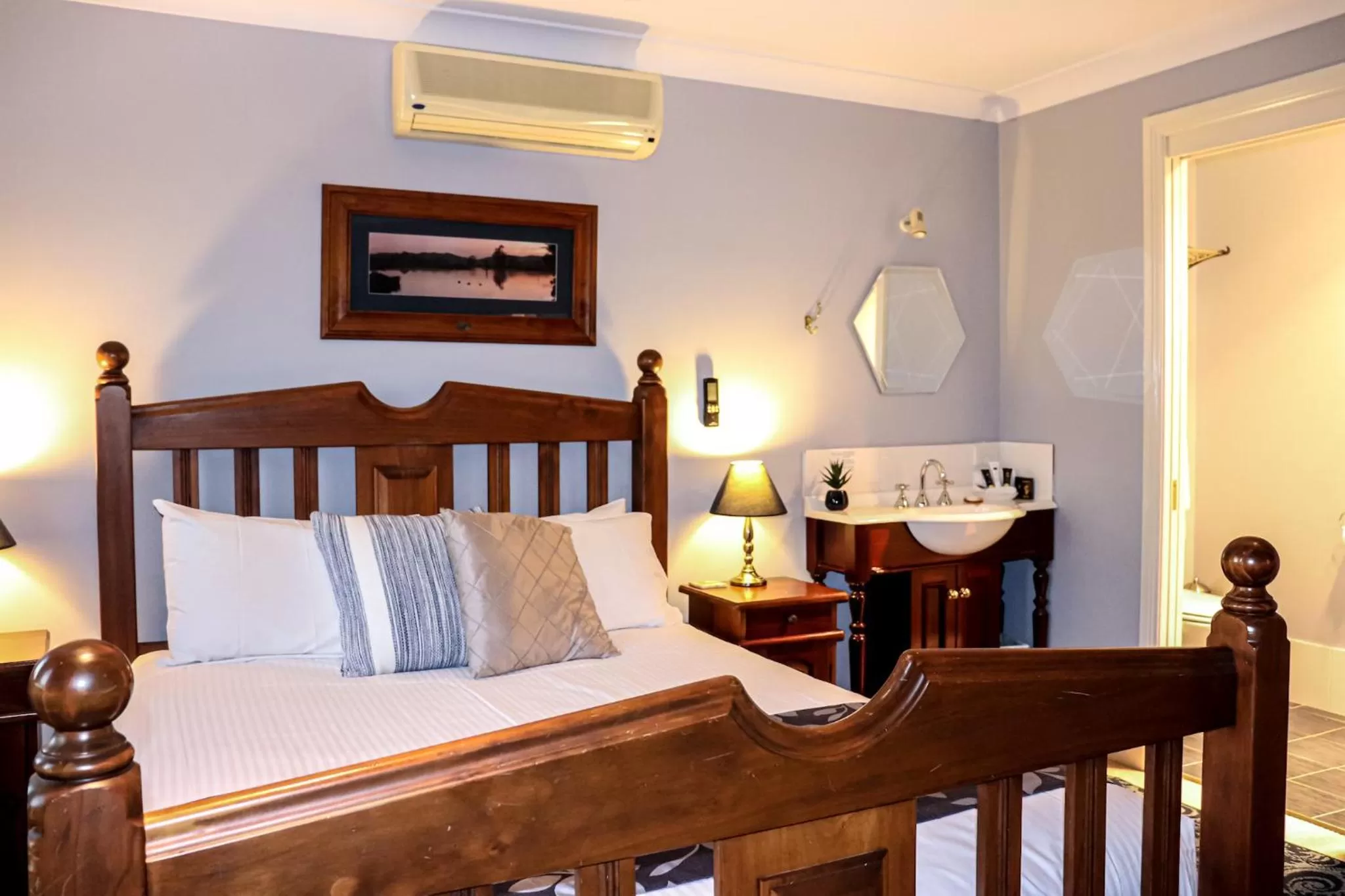 Photo of the whole room in Plumes Boutique Bed & Breakfast