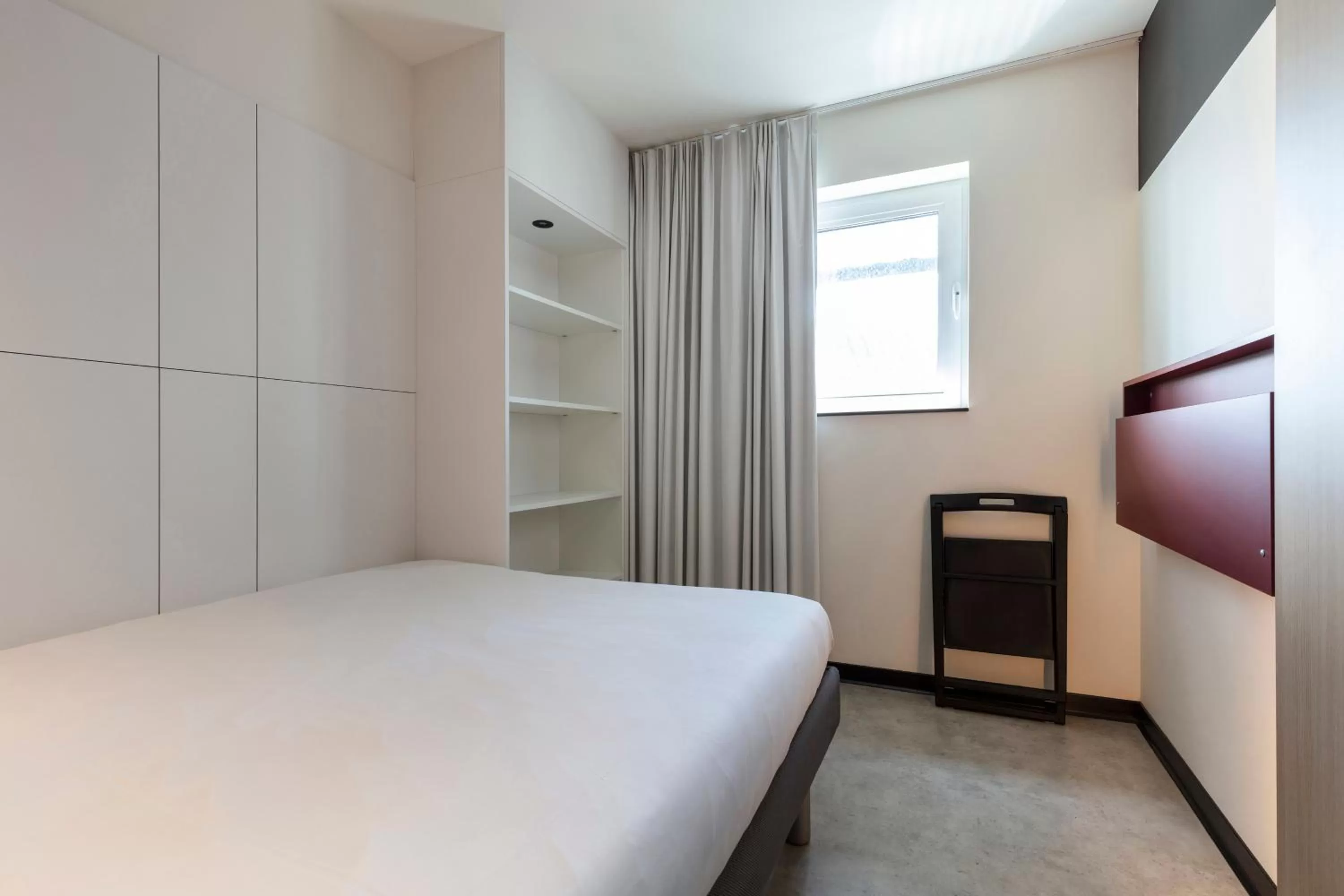 Photo of the whole room, Bed in ibis budget Blankenberge