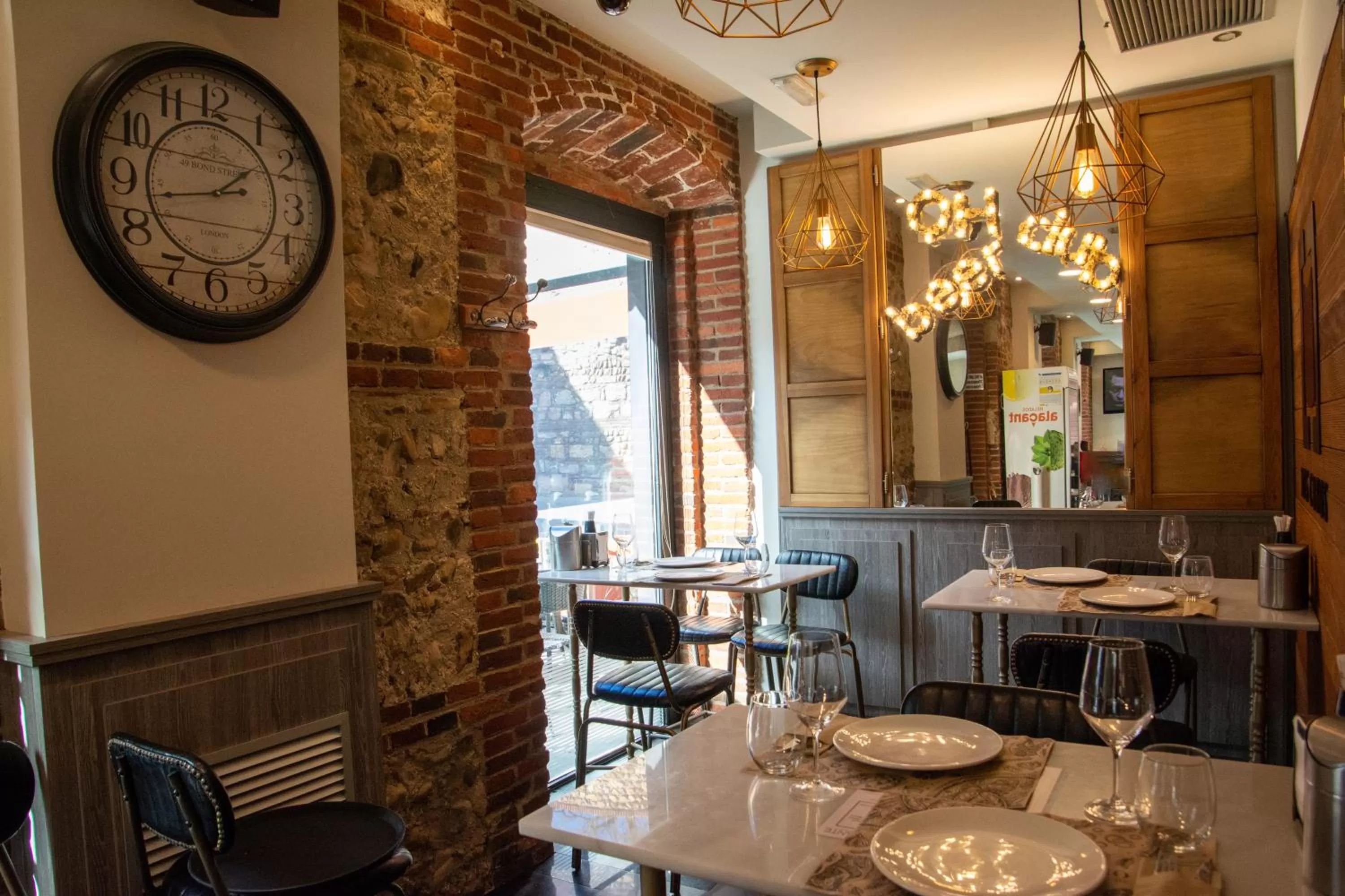 Restaurant/places to eat in Hotel Spa QH Centro León