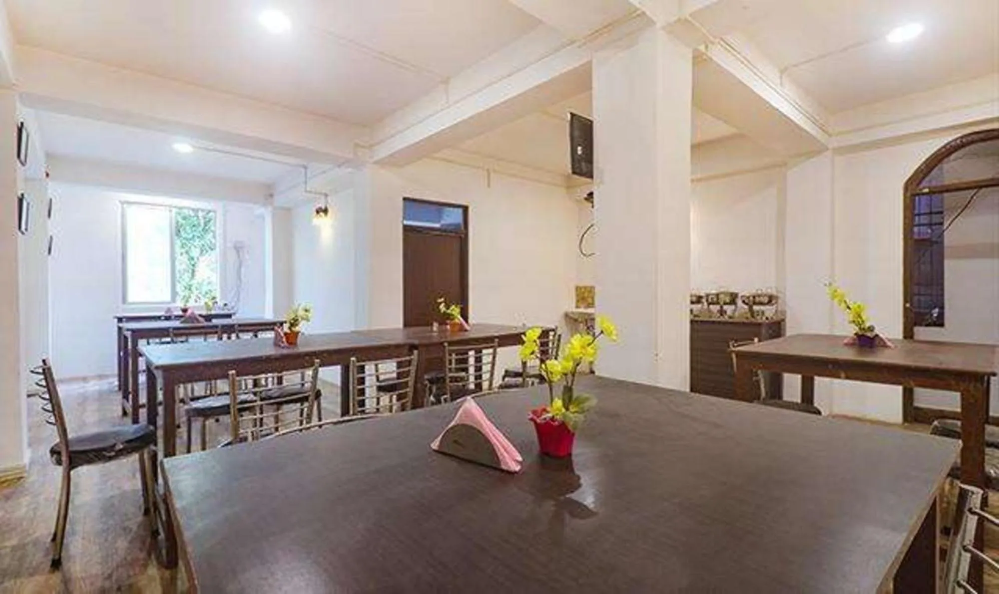 Dining area, Restaurant/Places to Eat in FabExpress Laxmi Niwas