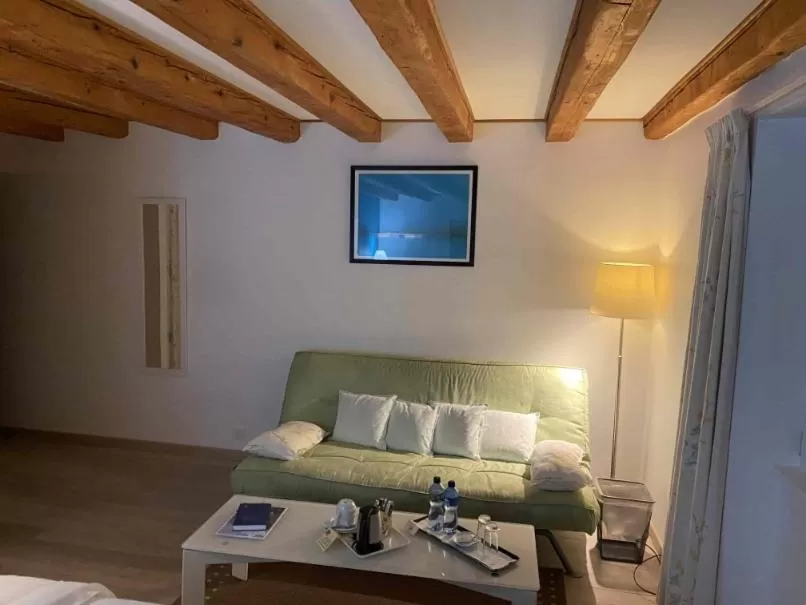 Bed in Auberge de Dully