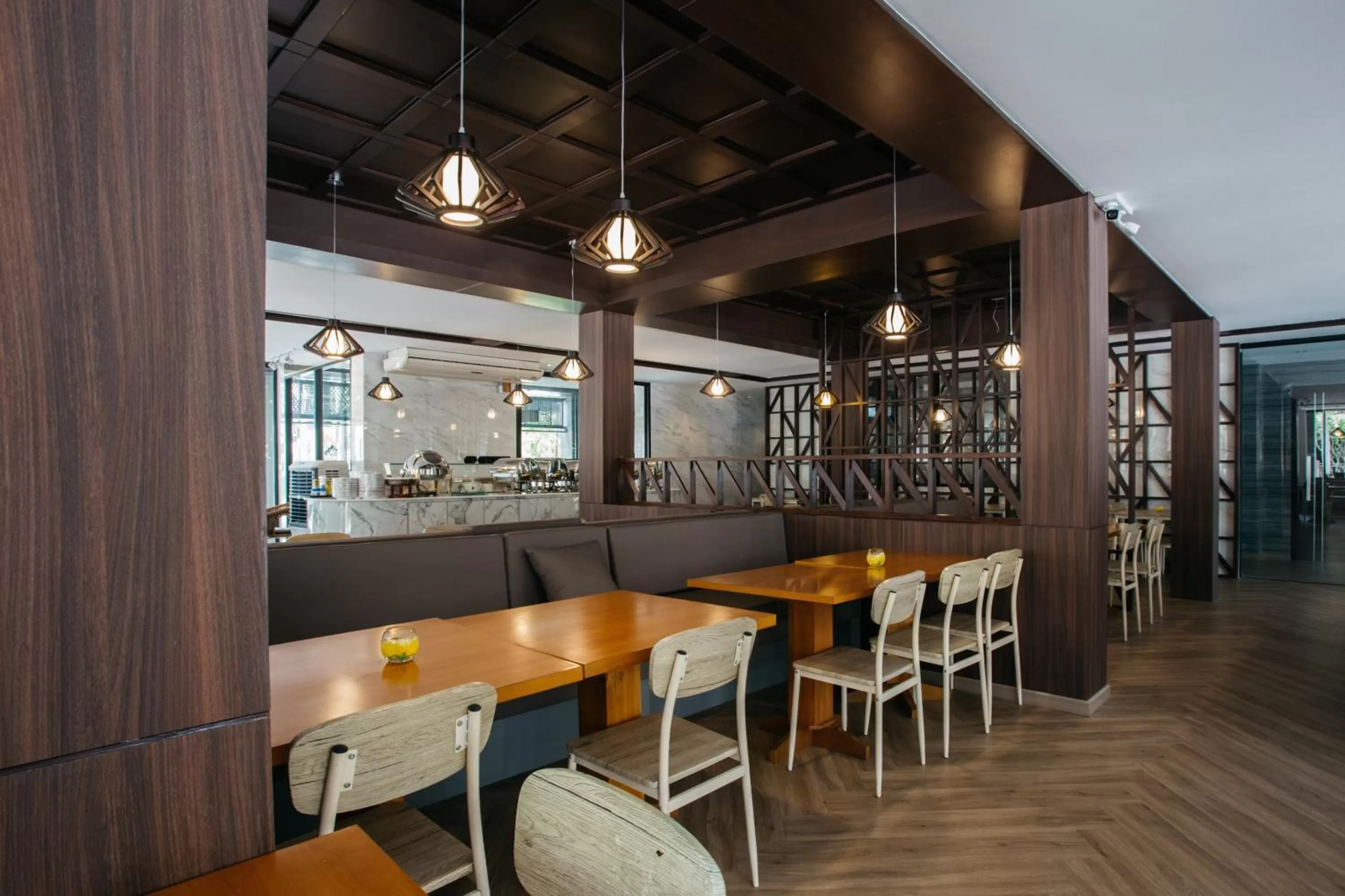 Restaurant/places to eat in Diamond Park Inn Chiangrai & Resort