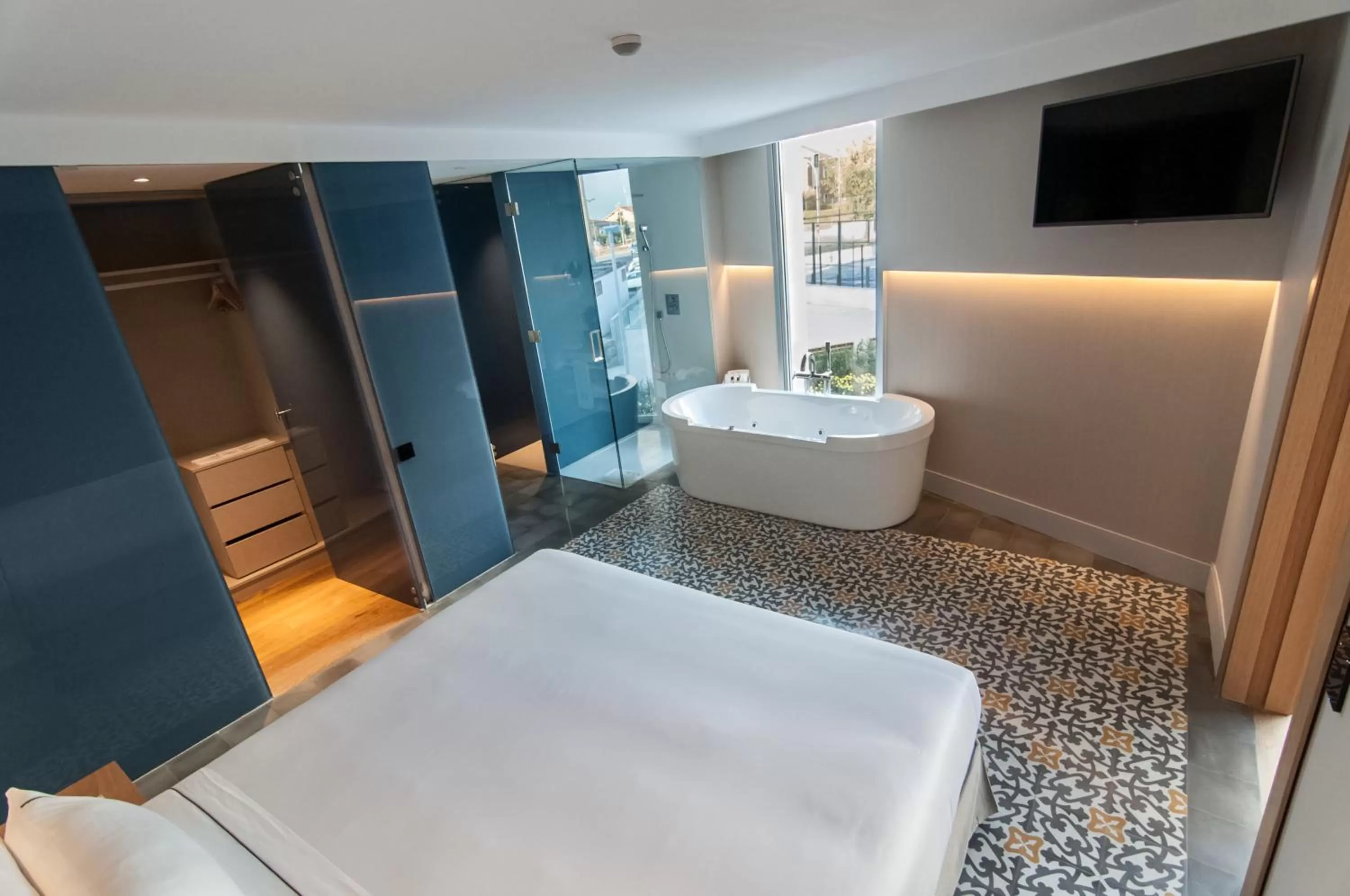 Photo of the whole room, Bed in Hotel Sorli Emocions