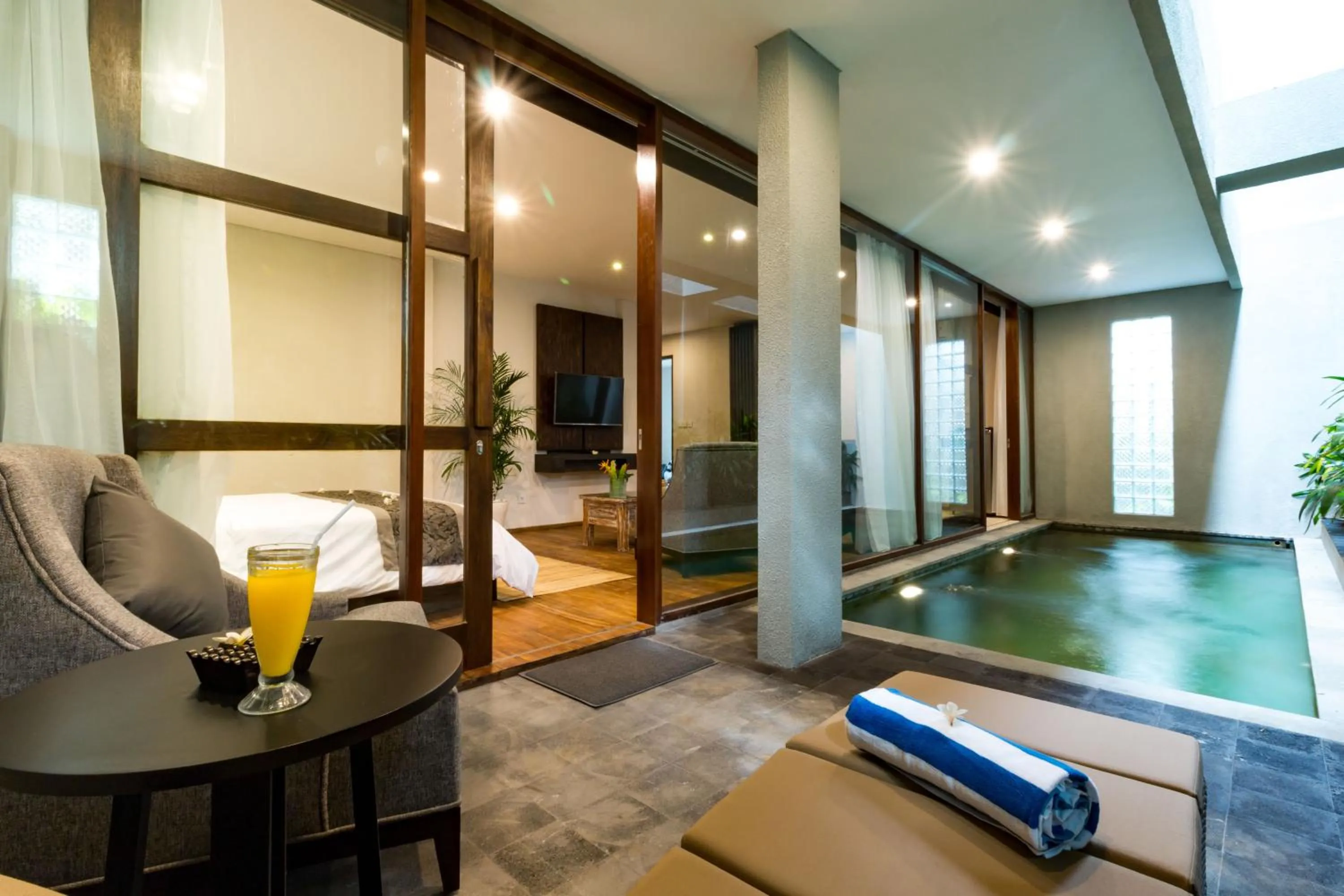 Pool view in Aleesha Villas and Suites