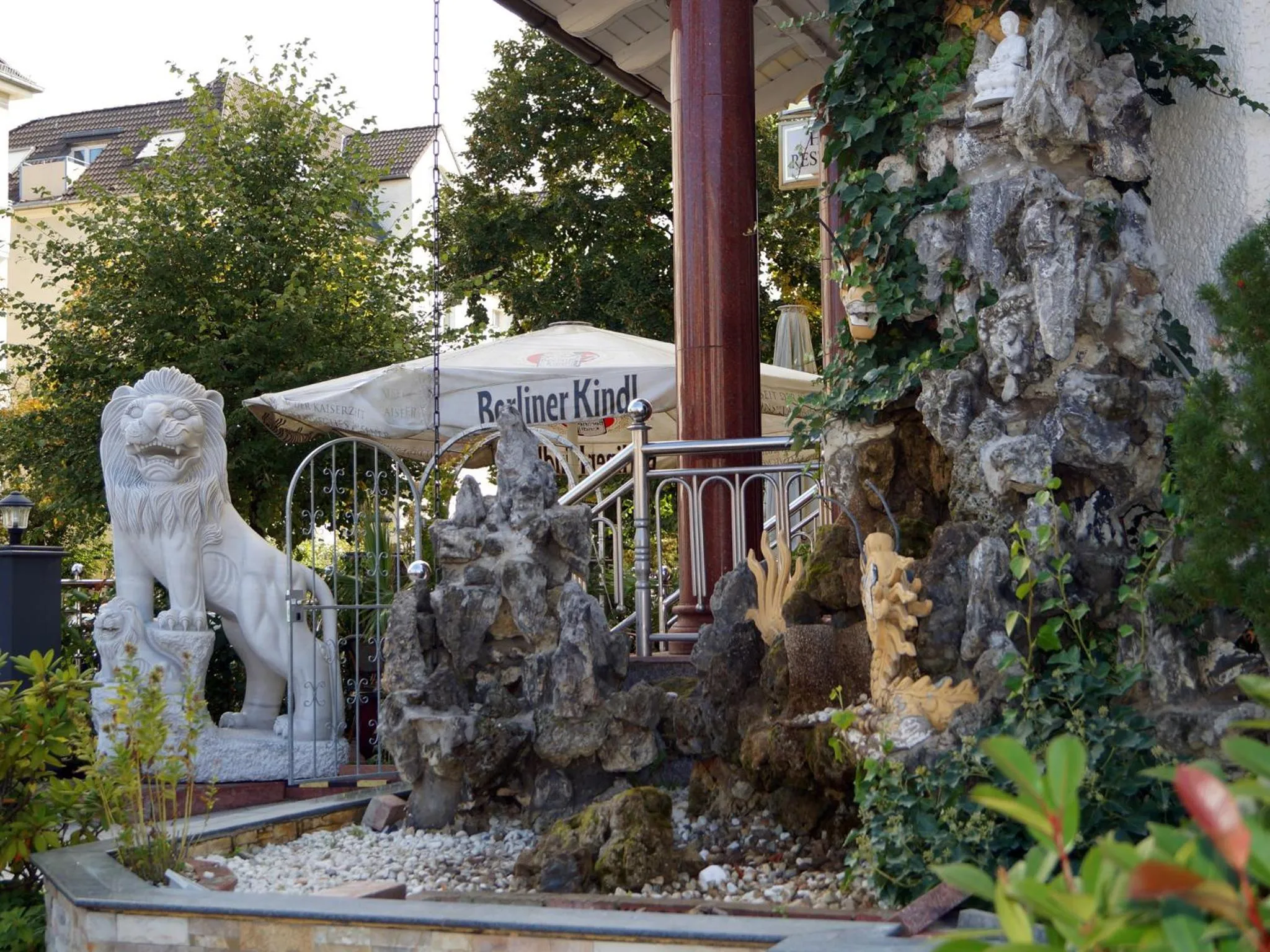 Facade/entrance in Hotel Karlshorst