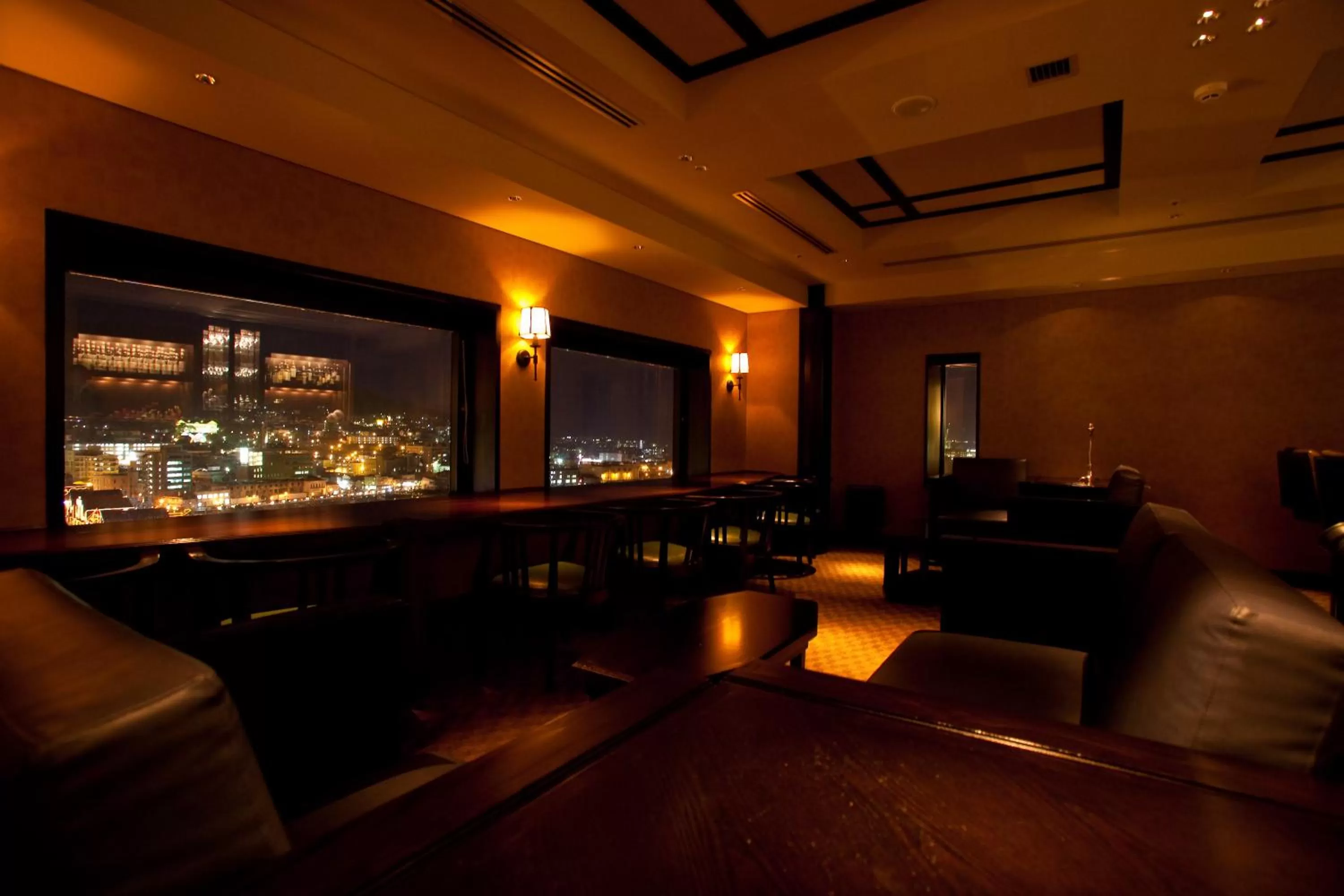 Lounge or bar in La Vista Hakodate Bay
