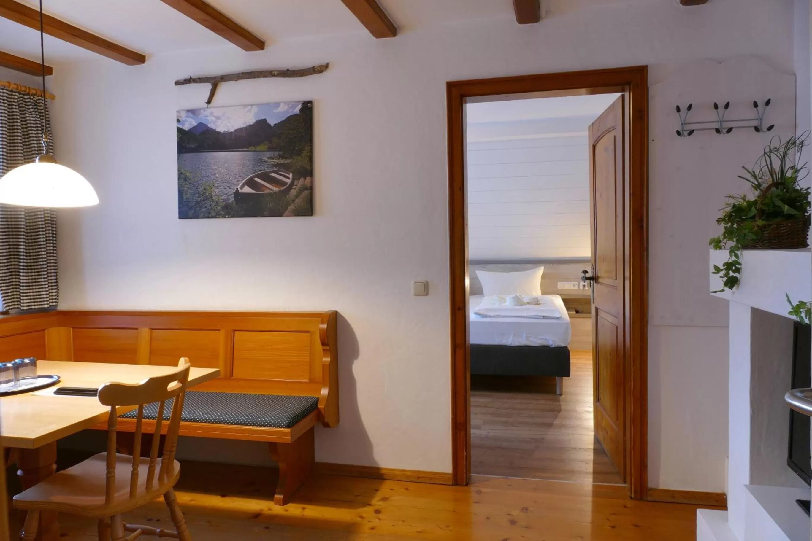 Photo of the whole room, Bed in Altstadthotel "Zum Hechten"