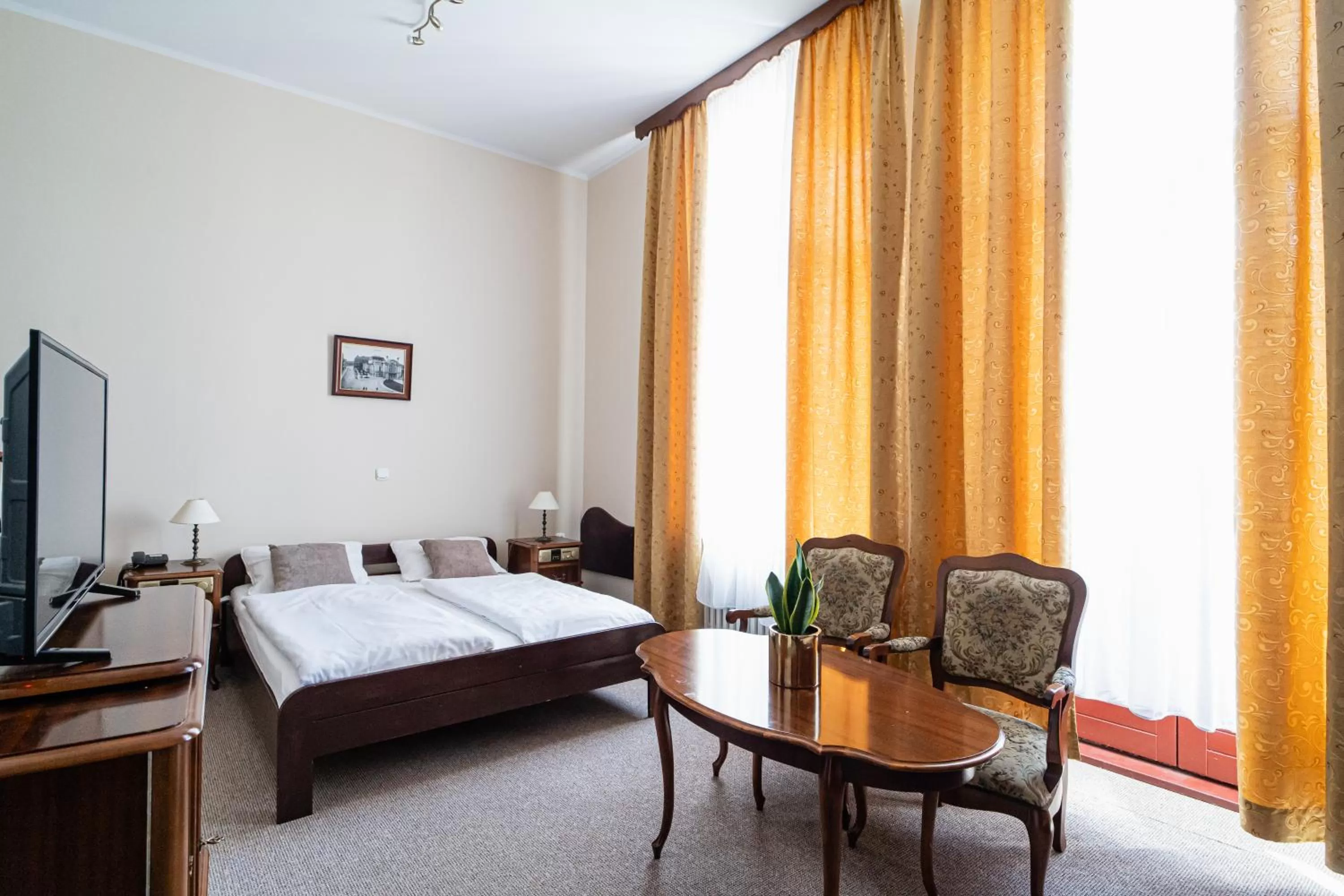 Bed in Hotel Polonia