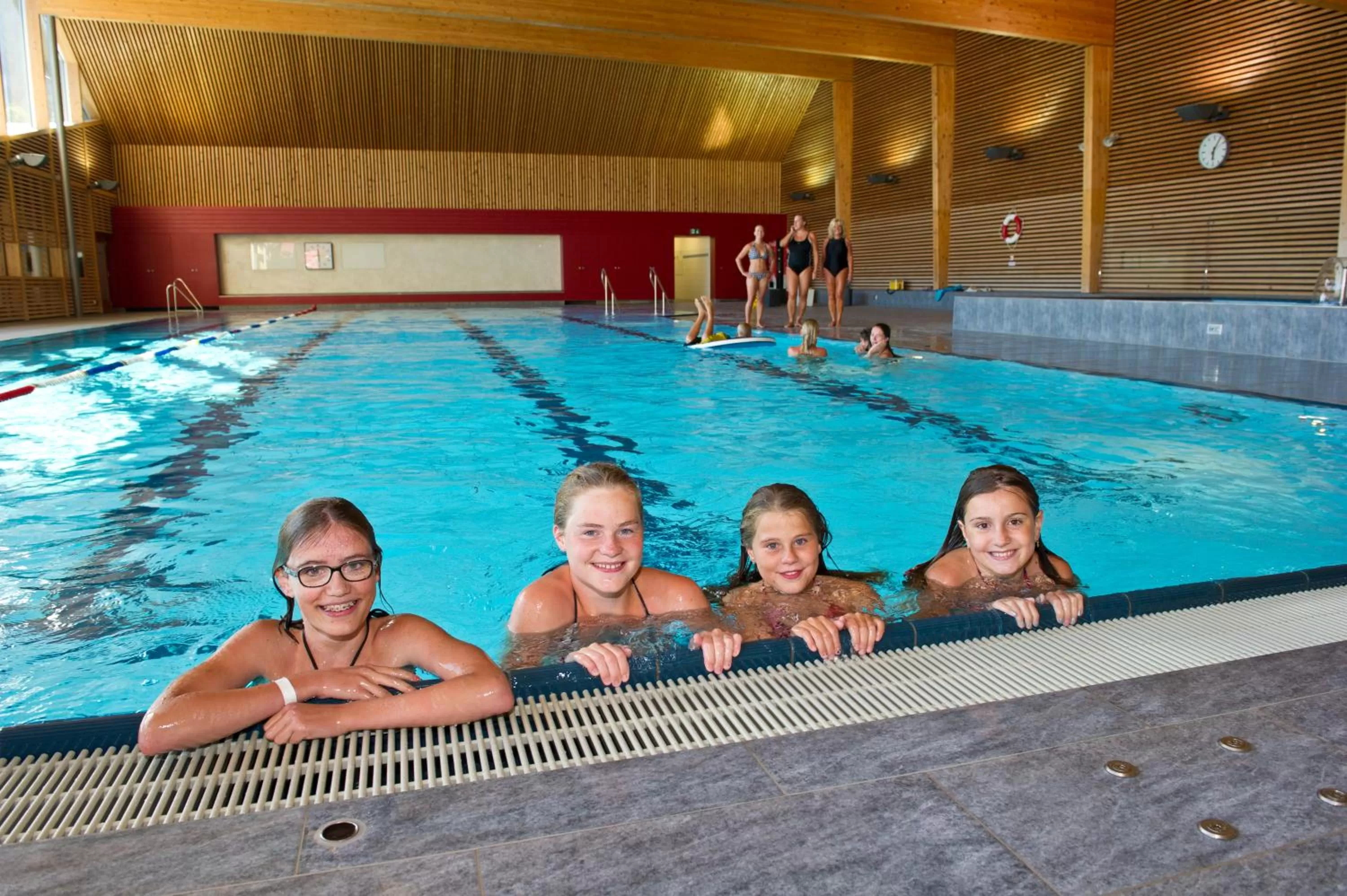 Swimming pool in Frutigresort