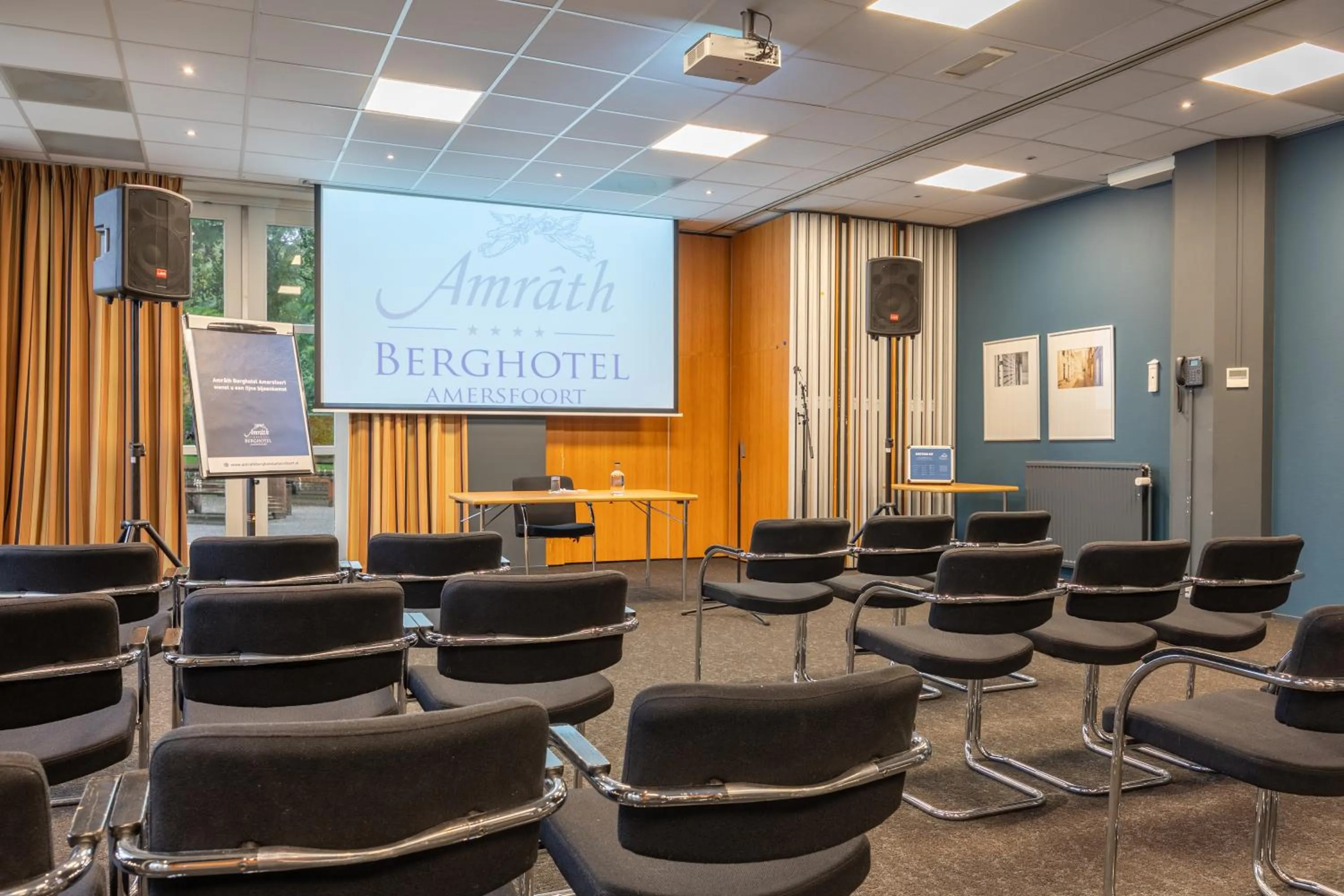 Meeting/conference room in Amrâth Berghotel Amersfoort
