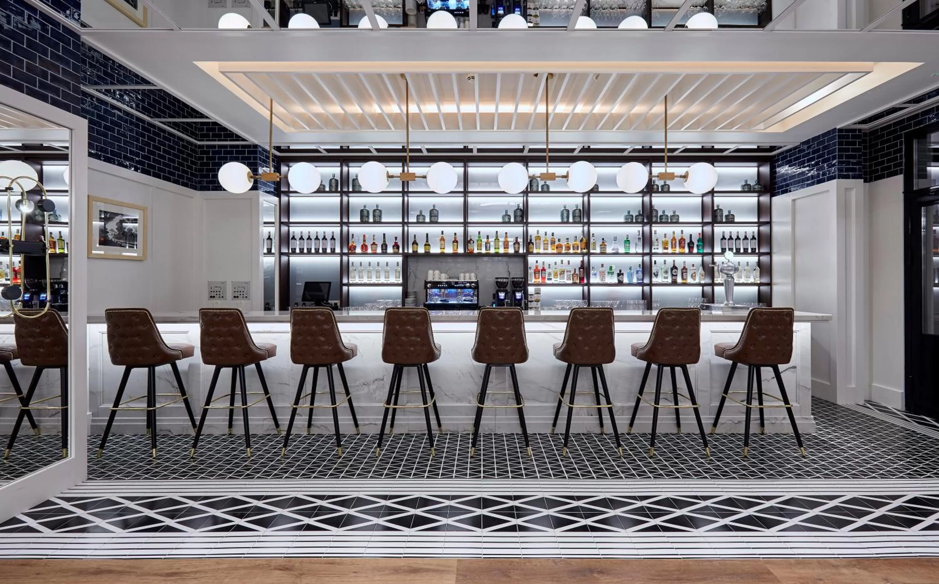 Spring in Radisson Blu 1882 Hotel, Barcelona Sagrada Familia