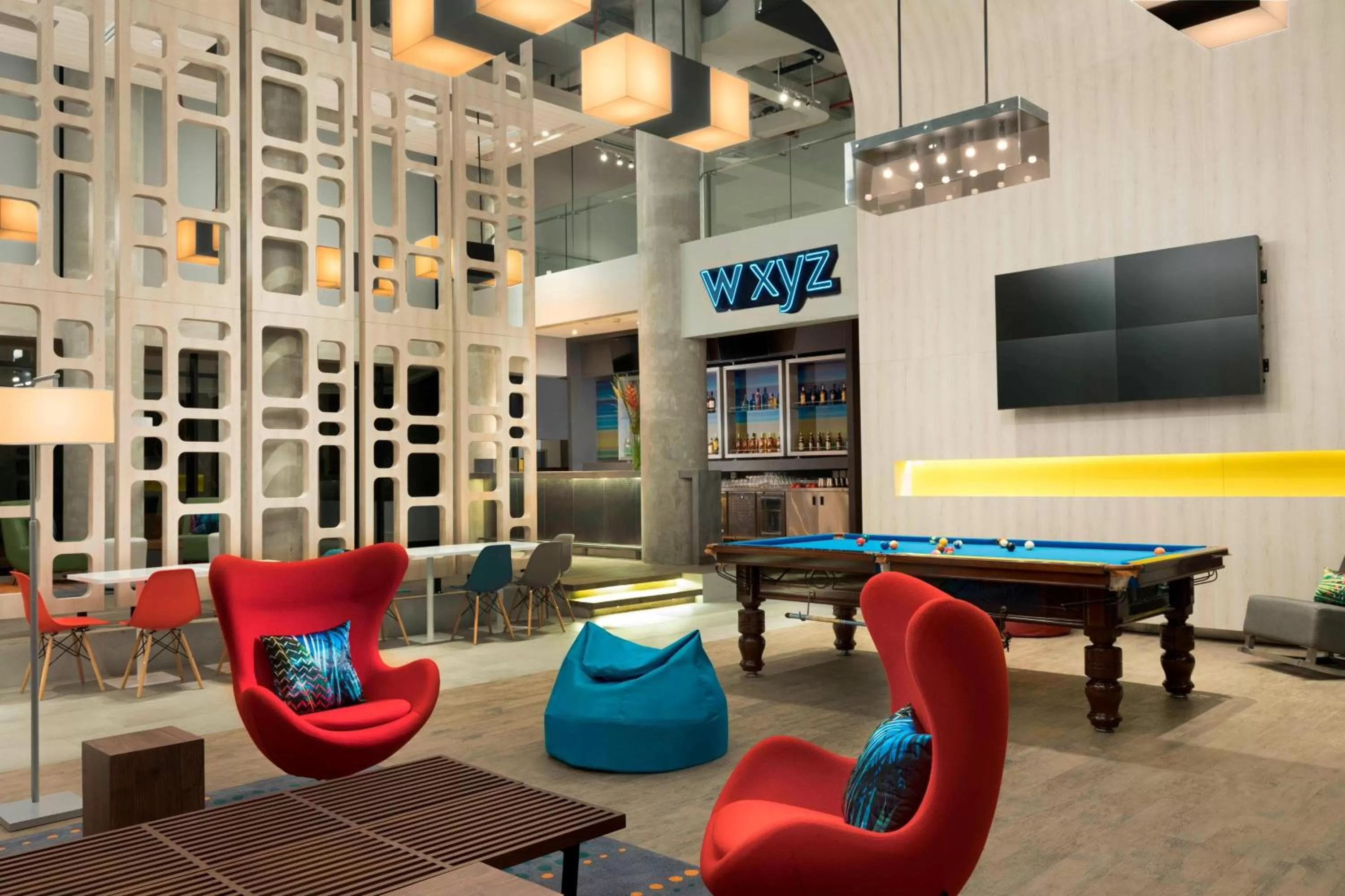 Lounge or bar in Aloft Jakarta Wahid Hasyim