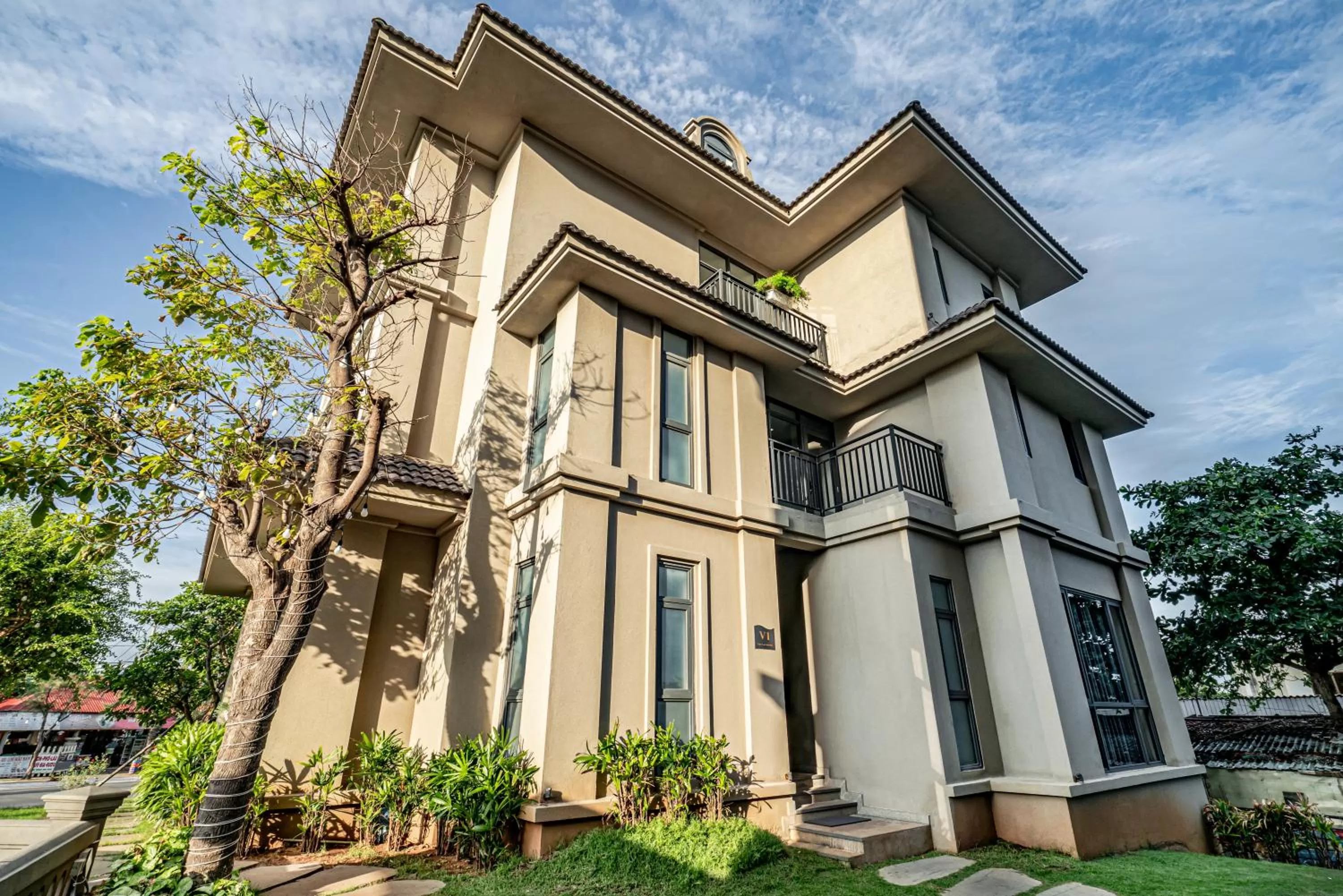 Area and facilities in The Cap Hotel