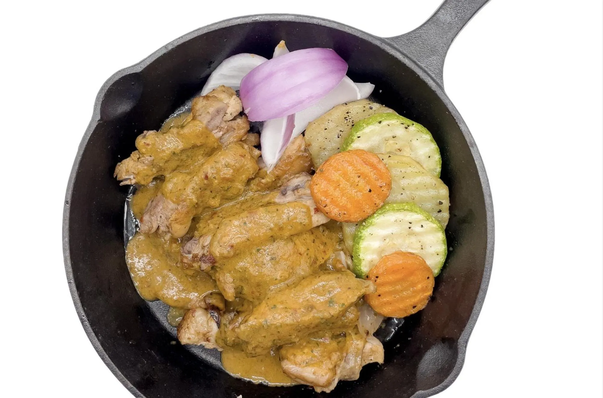 Restaurant/places to eat in The Cloudland International Youth Hostel Close to the city center,15 min walks to the subway, Close to the night market, old street, green lake, English-speaking service, free Activity convenient payment and visa cards are accepted