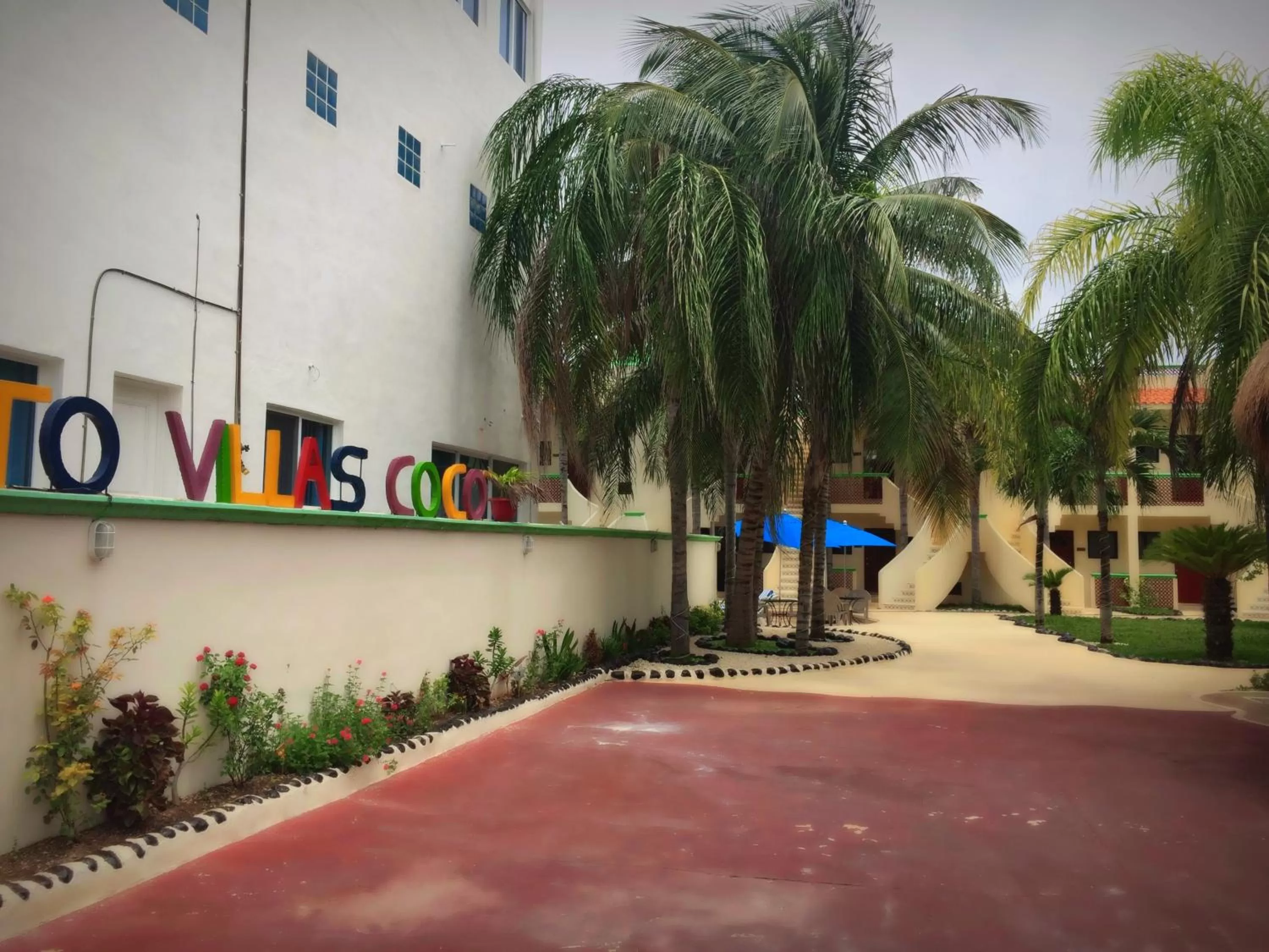 Property building in Villas Coco Resort - All Suites