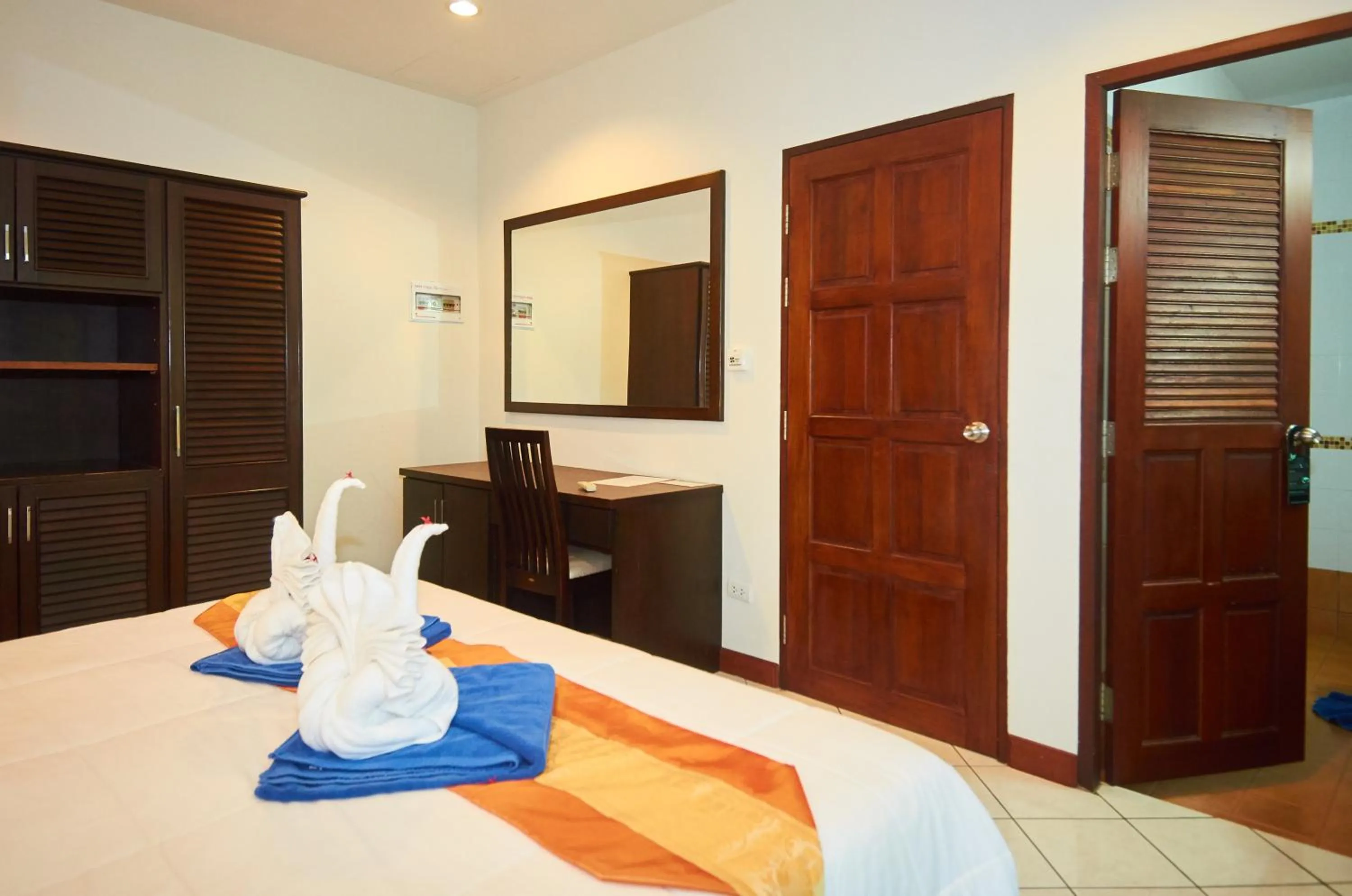 Bedroom, Bed in Phuket Riviera Villas Hotel