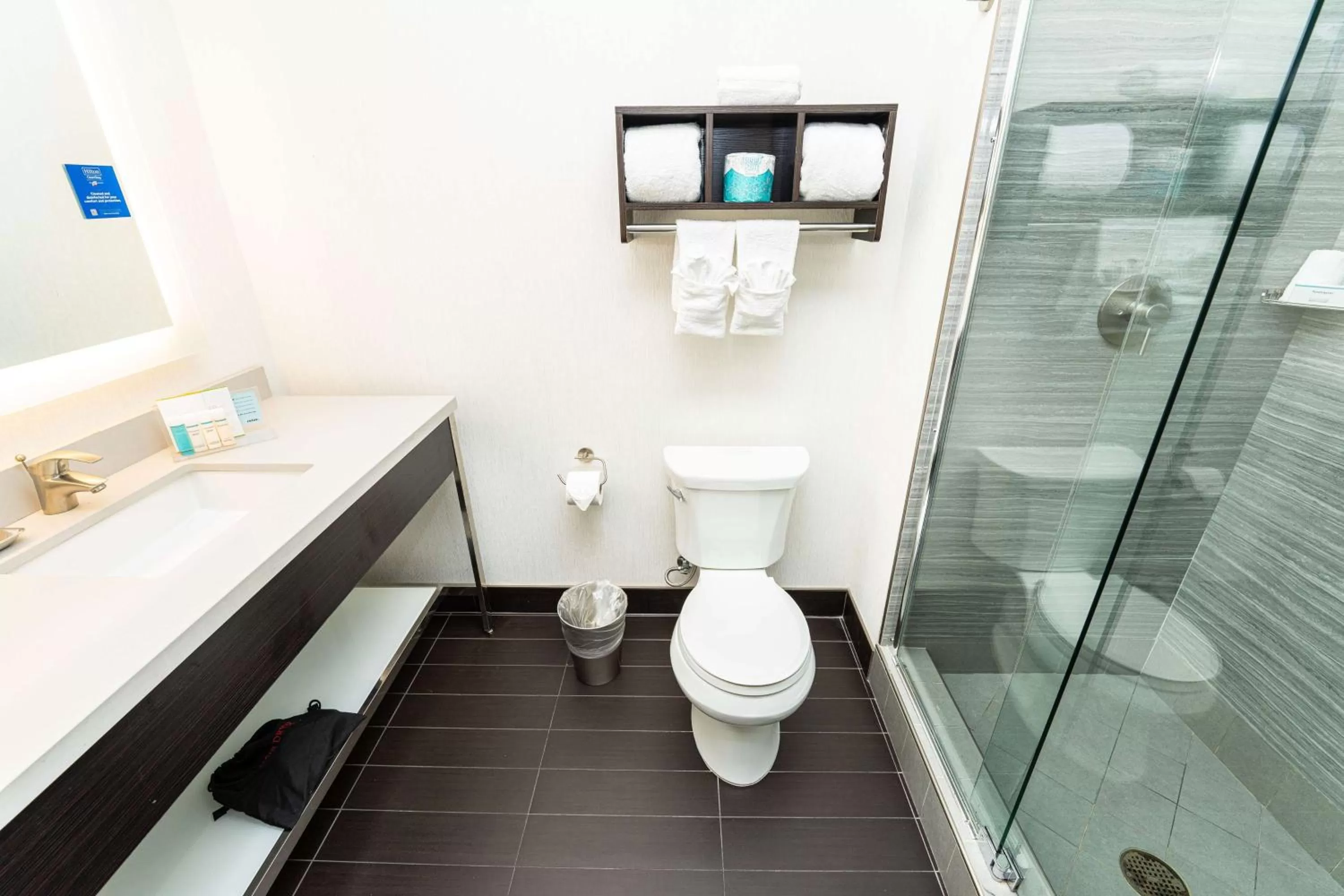 Bathroom in Hampton Inn San Francisco Downtown/Convention Center