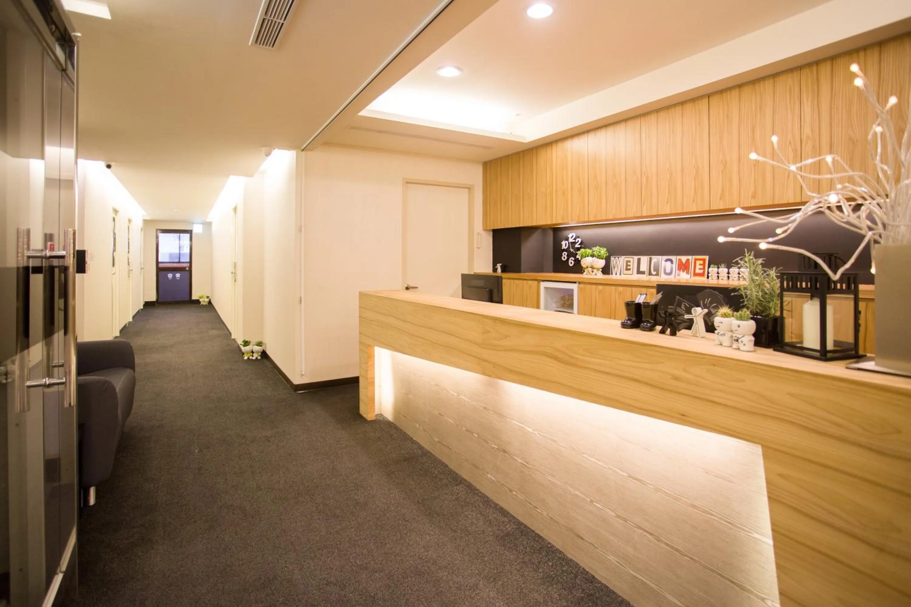 Facade/entrance in Fun Inn Taipei Hostel