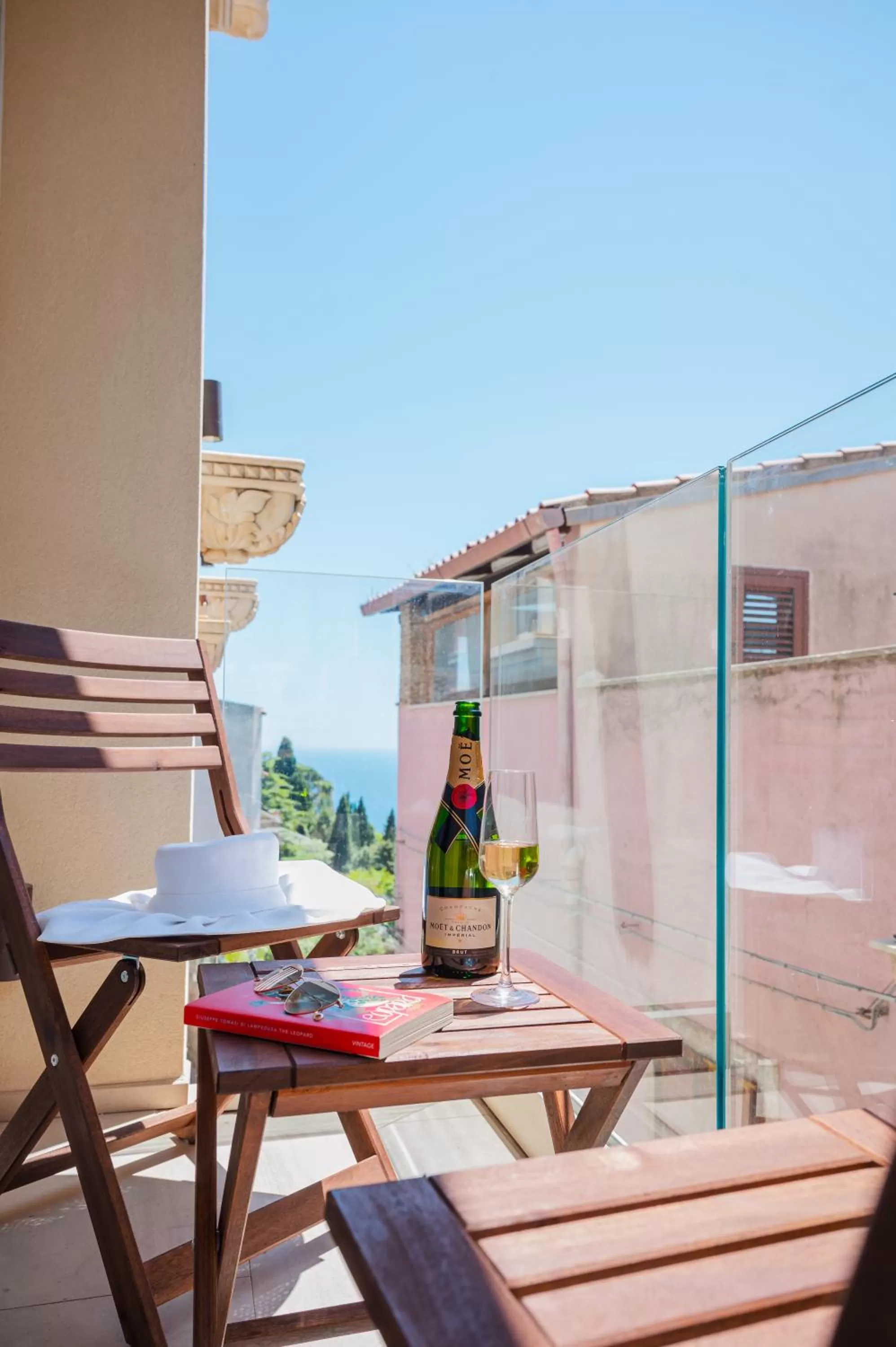 Balcony/Terrace in Naxi Suites