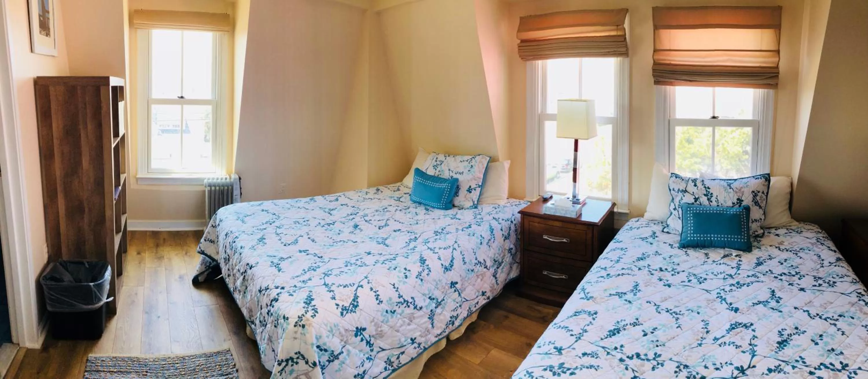 Bed in The Grenville Hotel and Restaurant