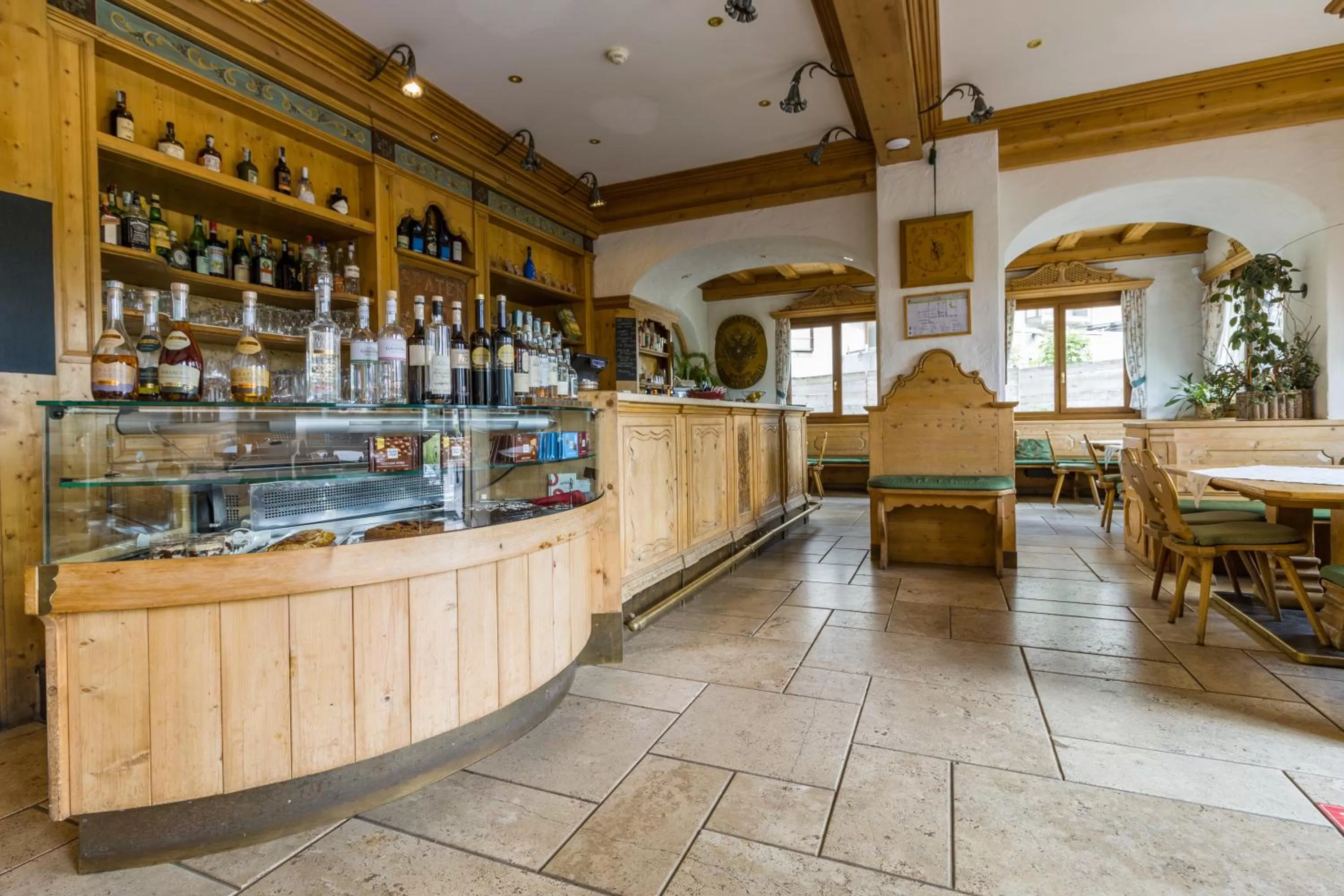 Restaurant/places to eat in Hotel Villa Argentina