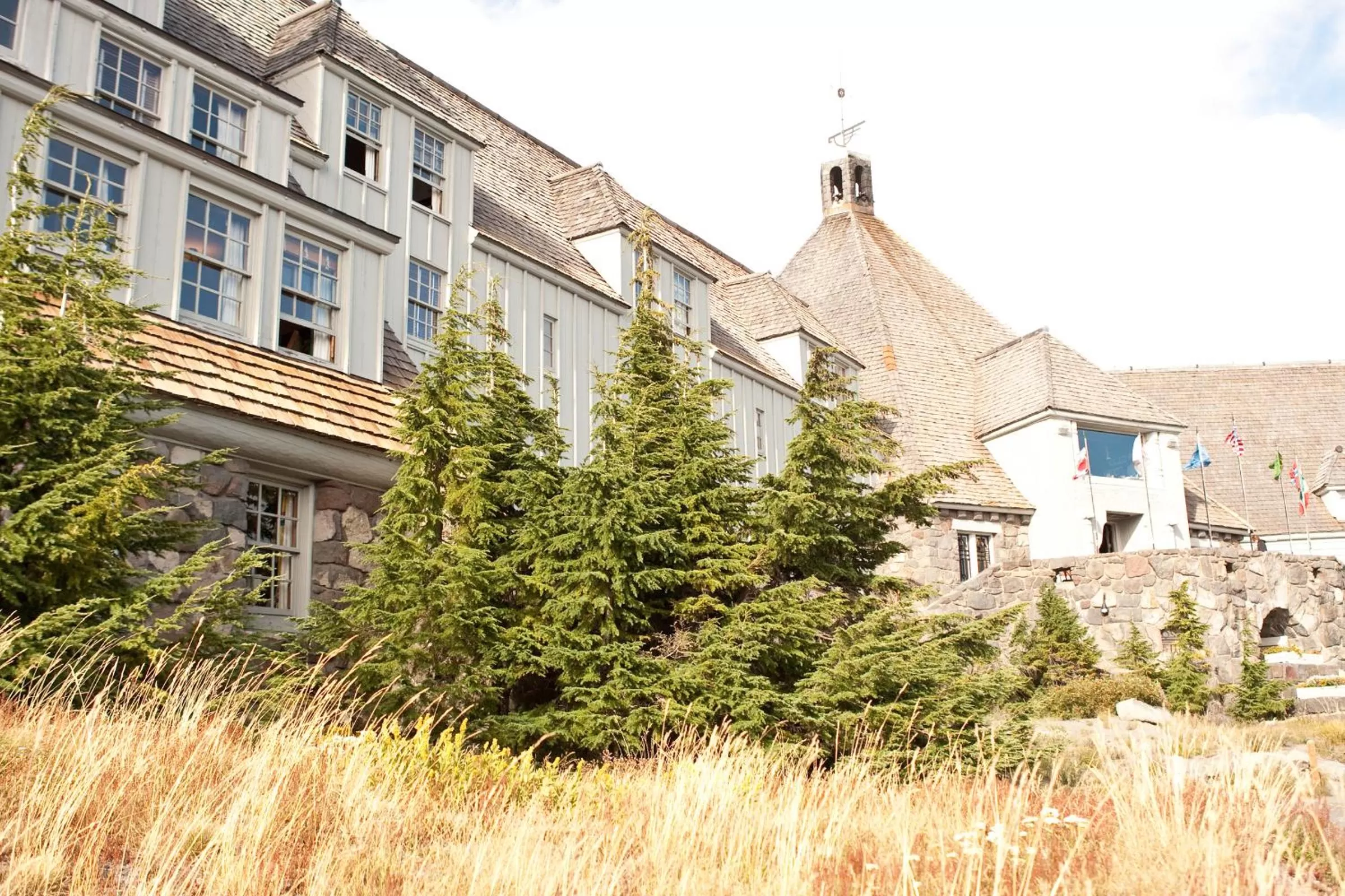 Facade/entrance in Timberline Lodge