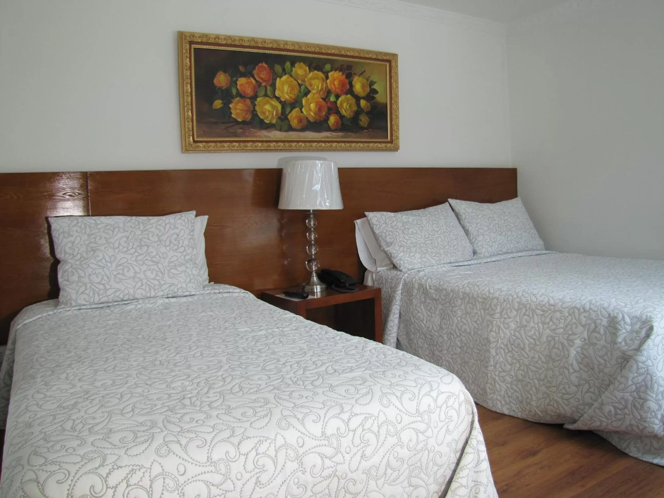 Room Photo in Hotel Casa Mahanaim Colferias, Bogotá