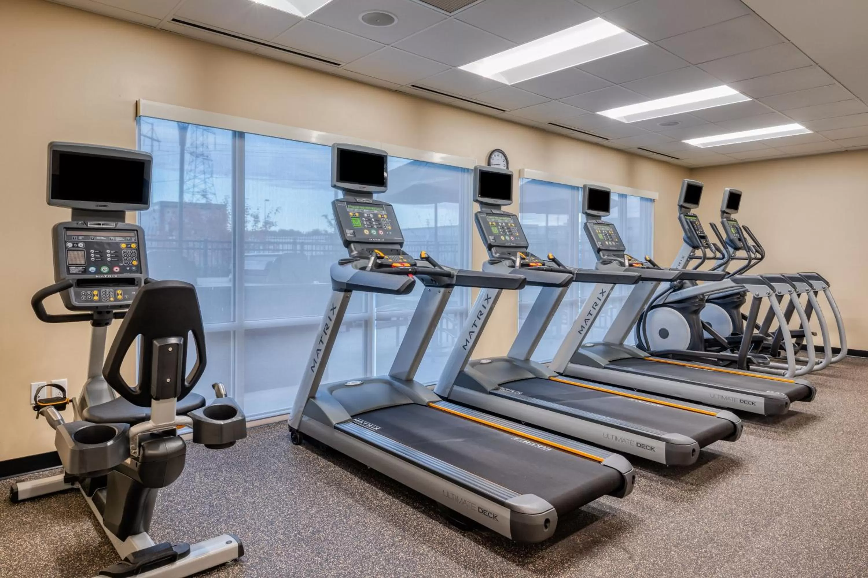 Fitness centre/facilities in TownePlace Suites by Marriott Indianapolis Airport
