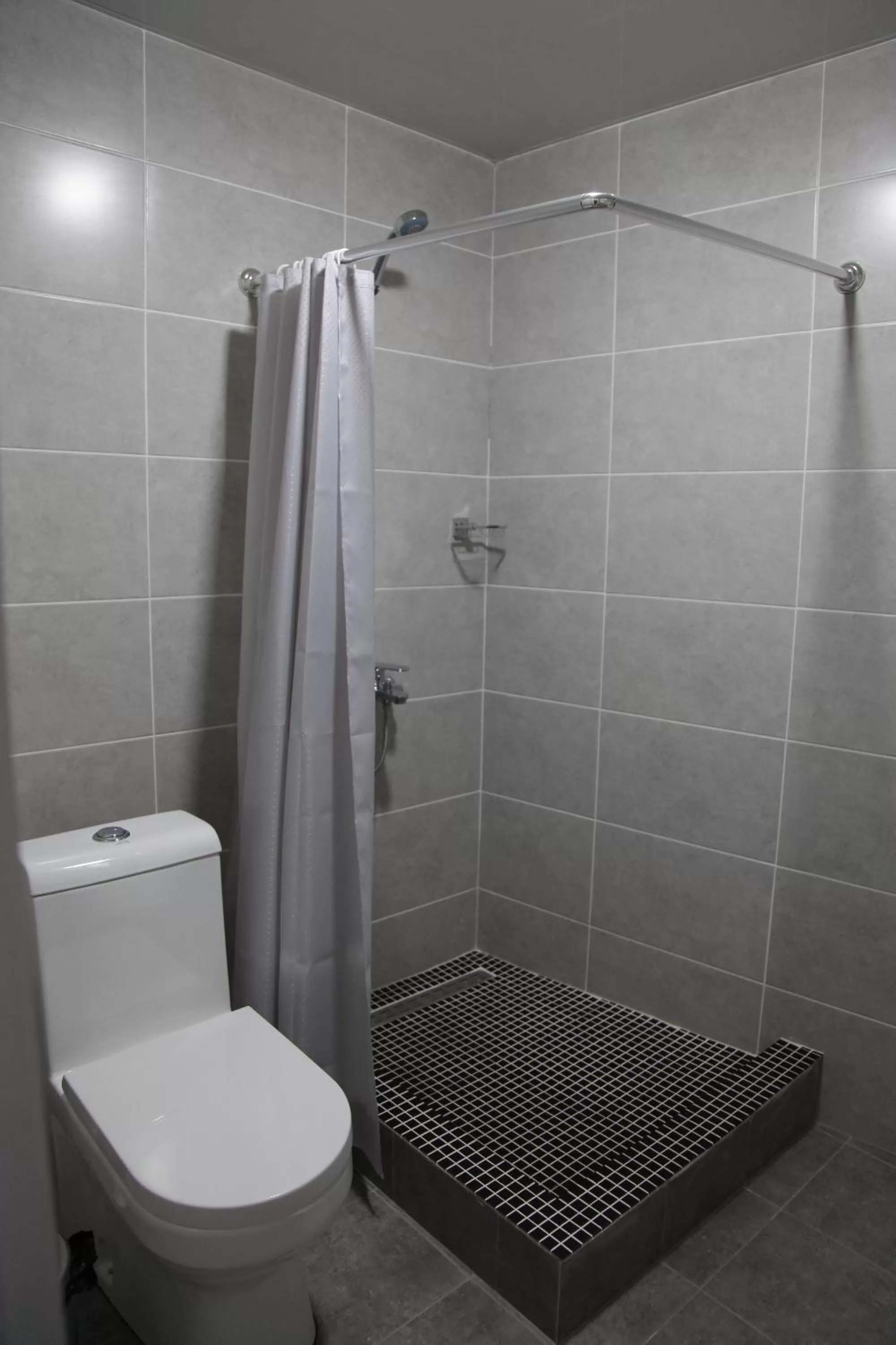 Property building, Bathroom in Samarqand Darvoza