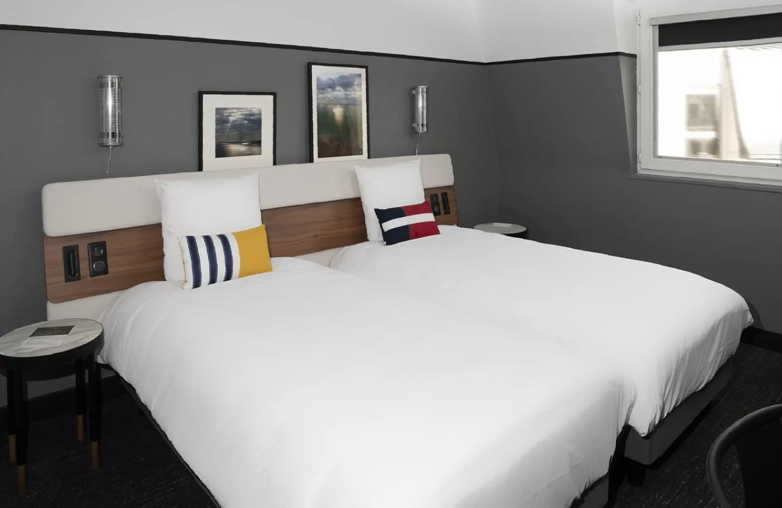 Bedroom, Bed in Mercure Caen Centre Port De Plaisance