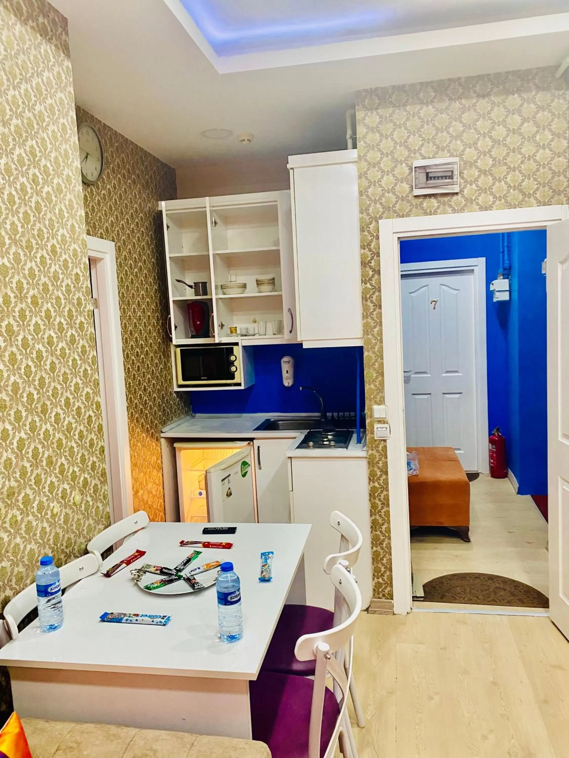 Dining area in White Suites Hotel İstanbul