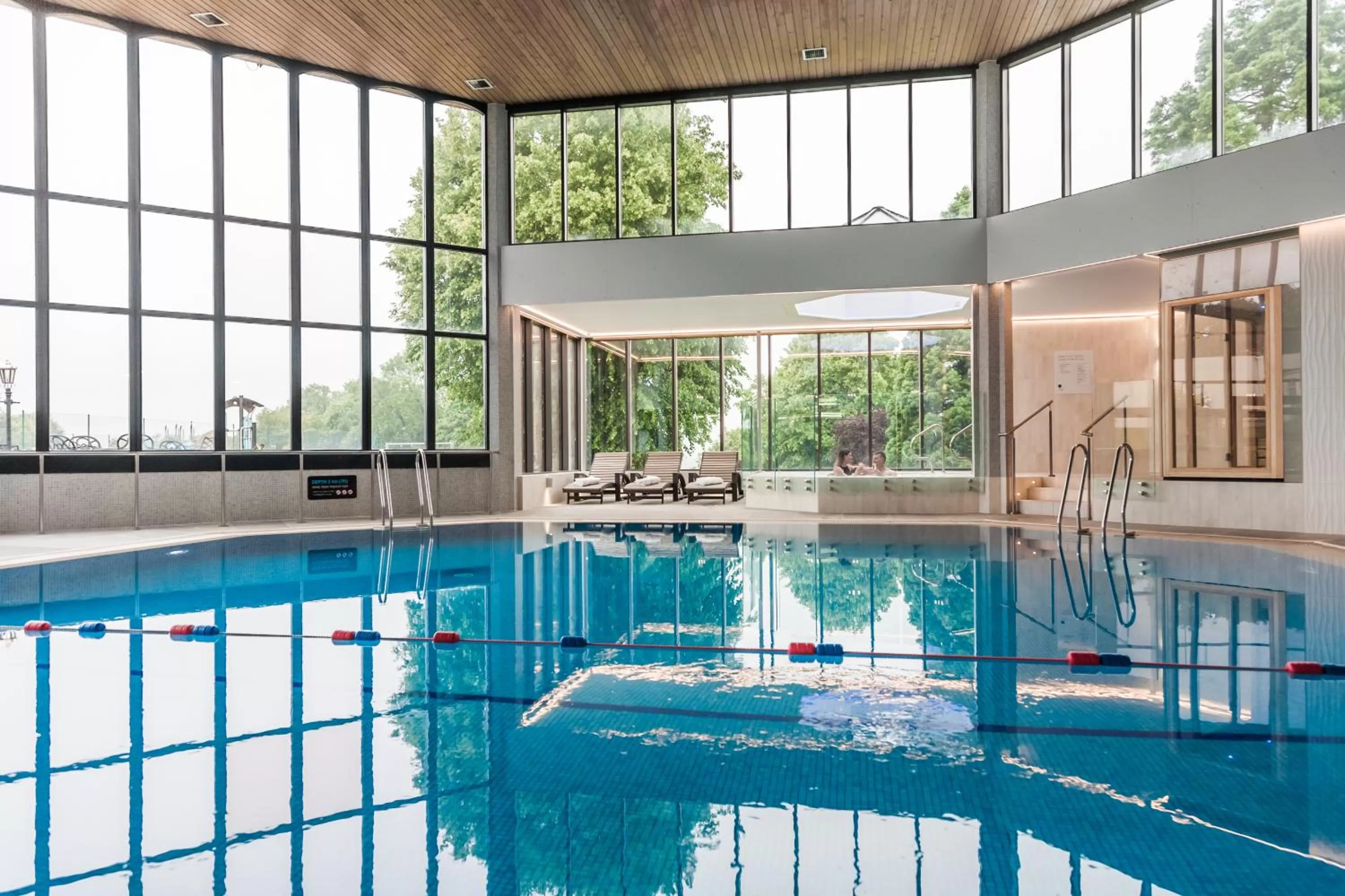 Pool view in Swindon Blunsdon House Hotel, BW Premier Collection