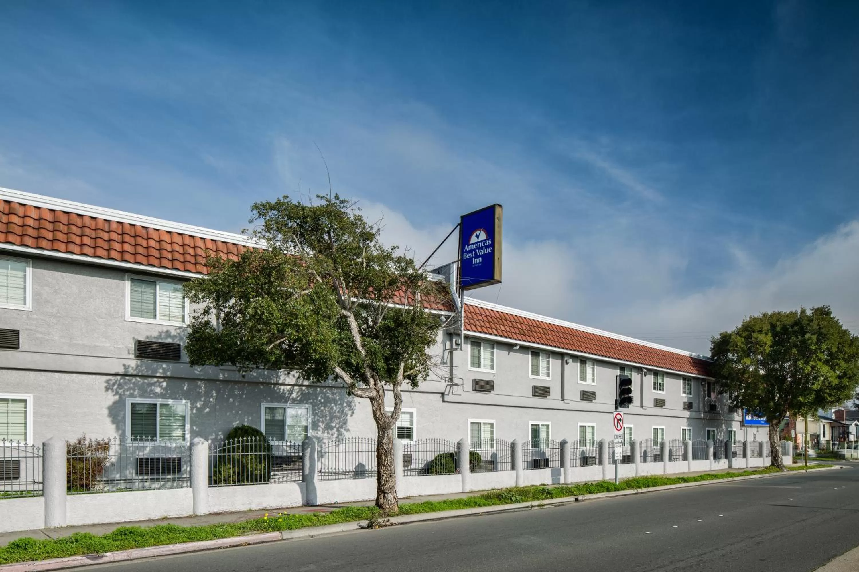 Property building in Americas Best Value Inn Richmond