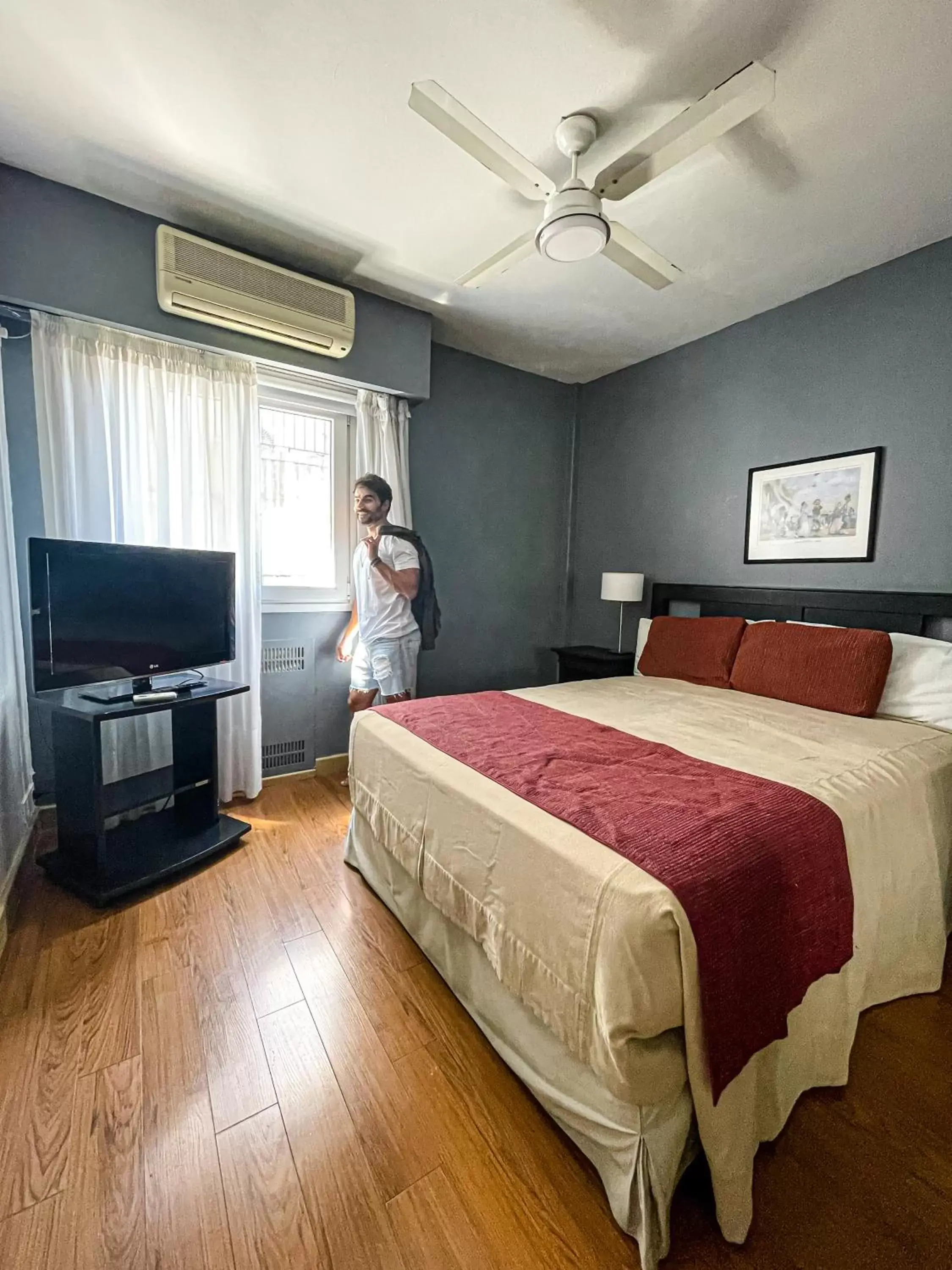 Junior Suite in Gran Hotel Buenos Aires Junior Suite in Gran Hotel Buenos Aires