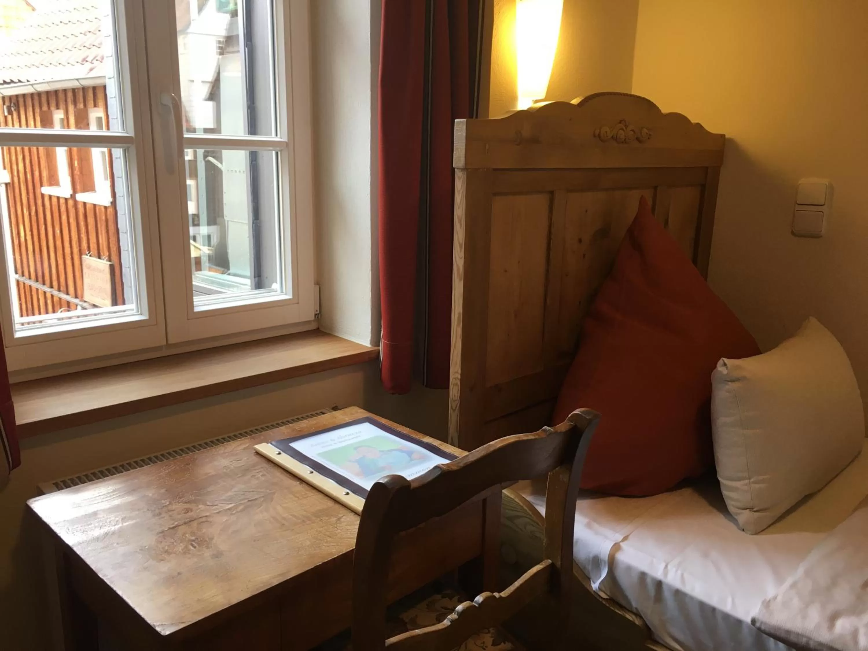 Decorative detail in Fachwerk-Hotel Eisenbart