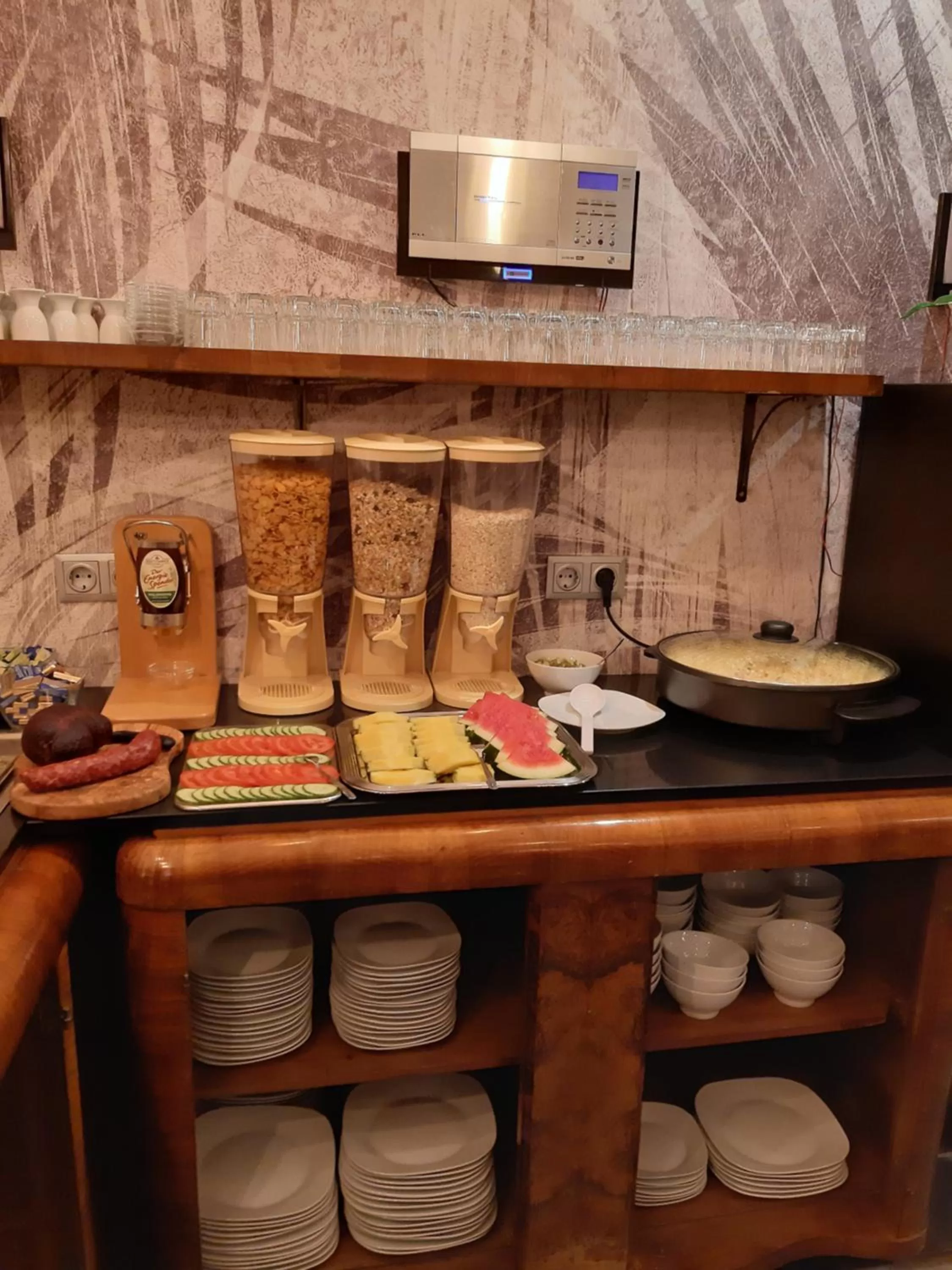 Buffet breakfast in Hotel Eulensteins