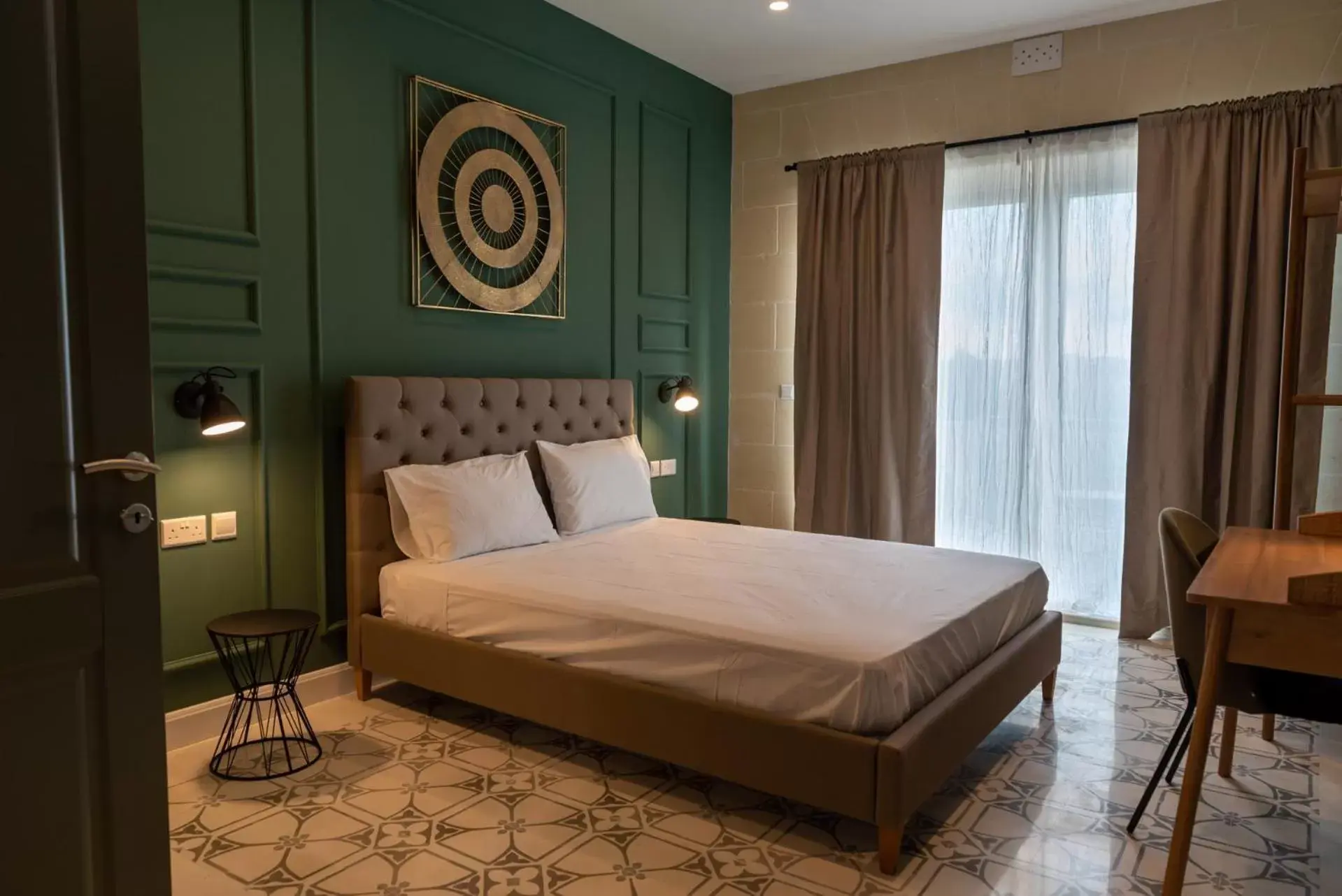 Queen Room with Balcony in The Carob Tree Queen Room with Balcony in The Carob Tree