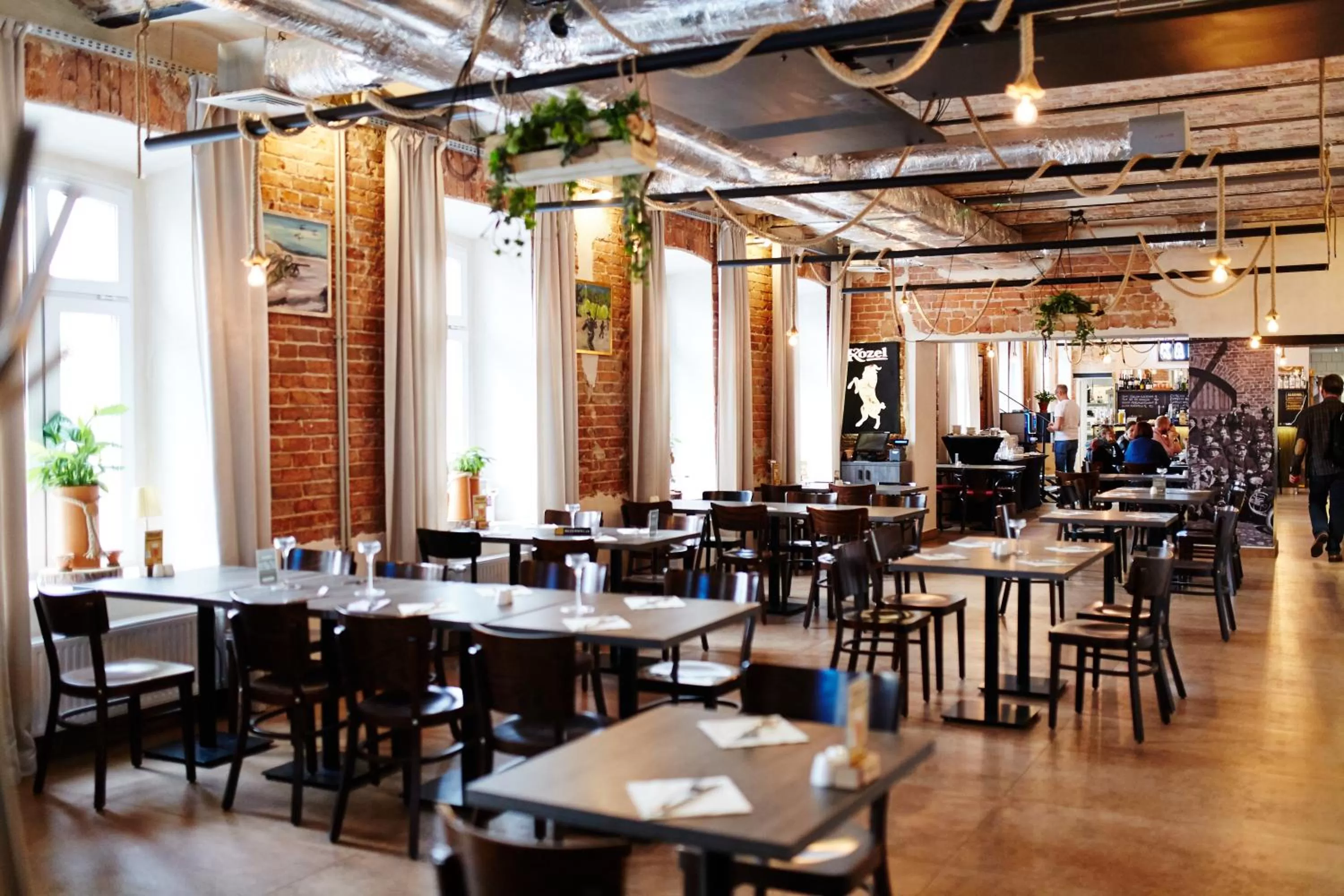 Restaurant/places to eat in Koszary Arche Hotel