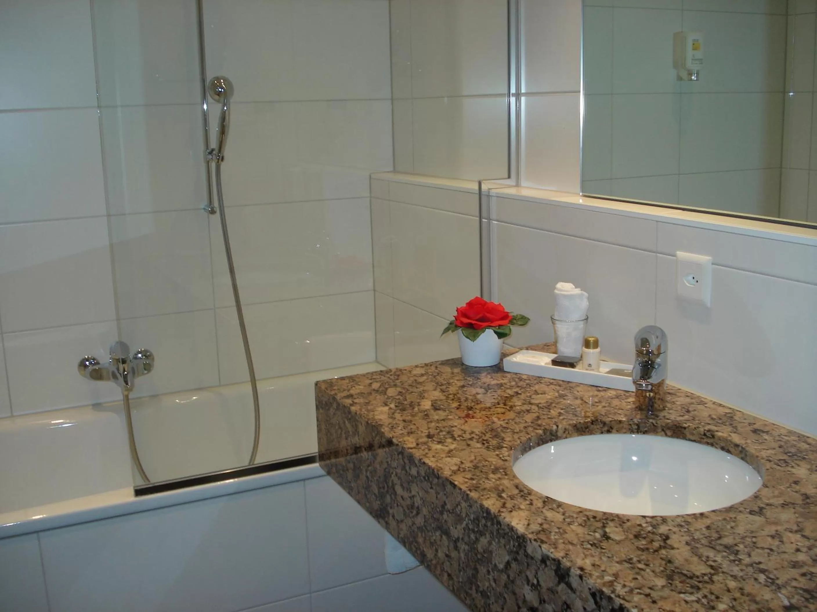 Shower in Hotel Monopol Luzern