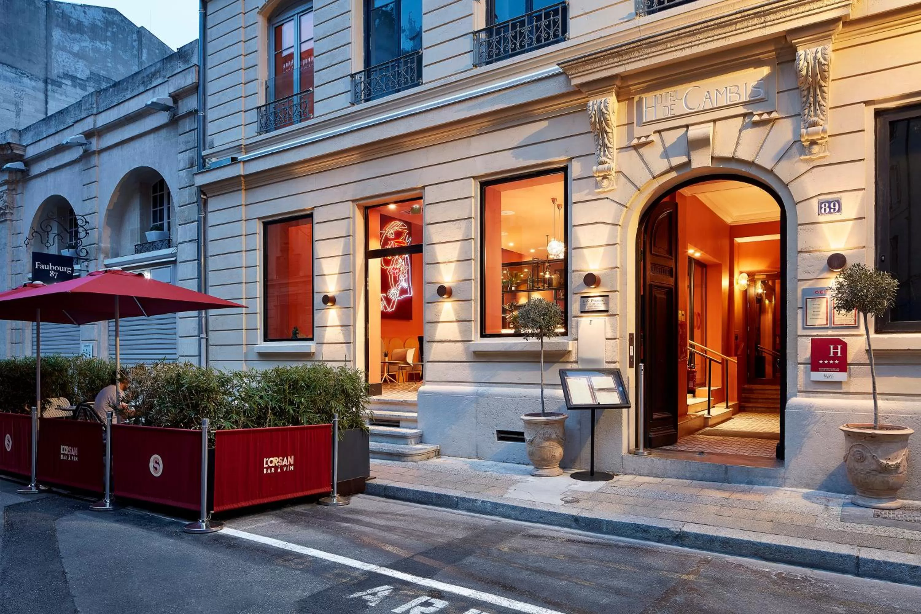 Patio in Hotel De Cambis Best Western Premier Collection