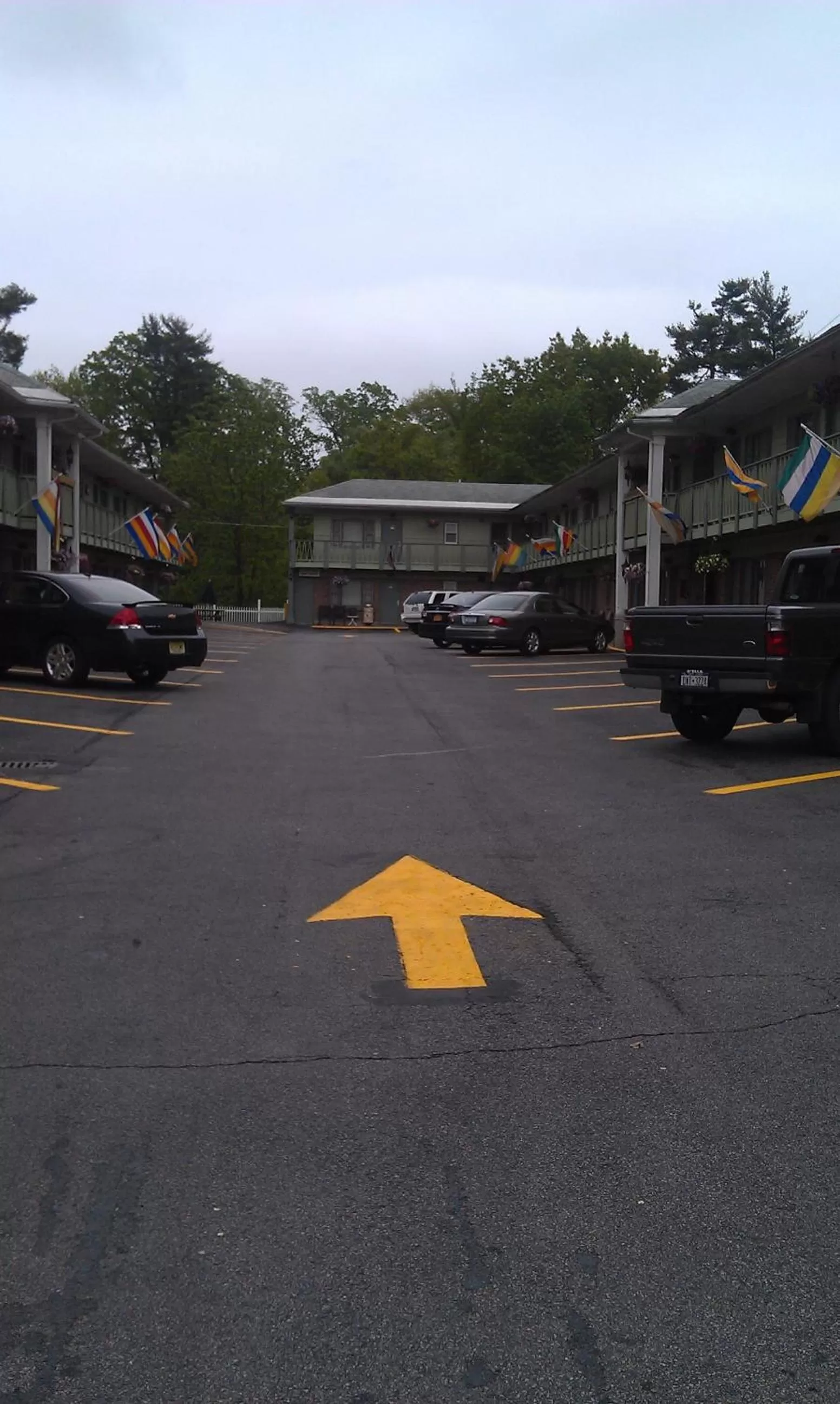 Facade/entrance in Community Court Motel