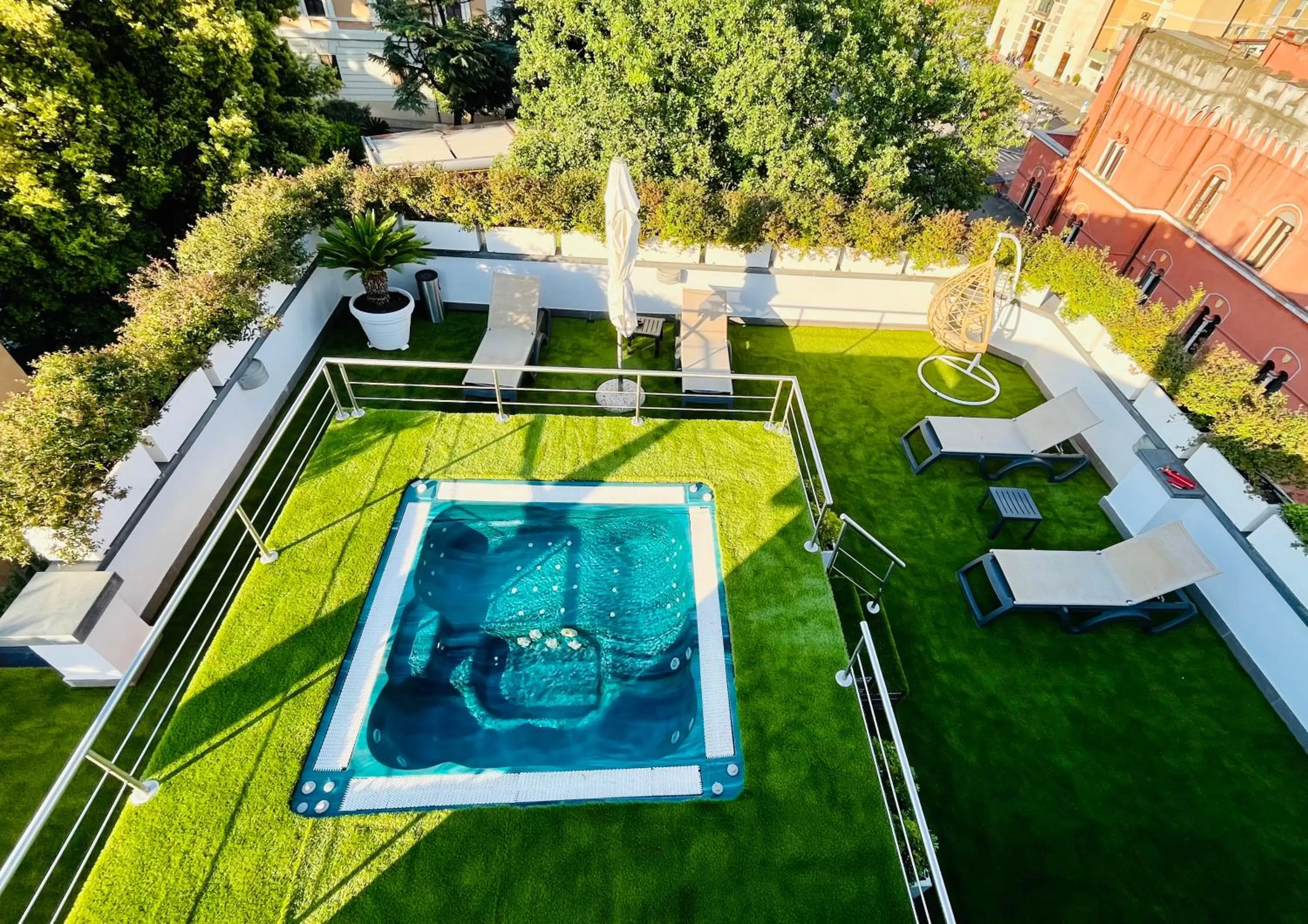 Hot Tub in Best Western Cinemusic Hotel