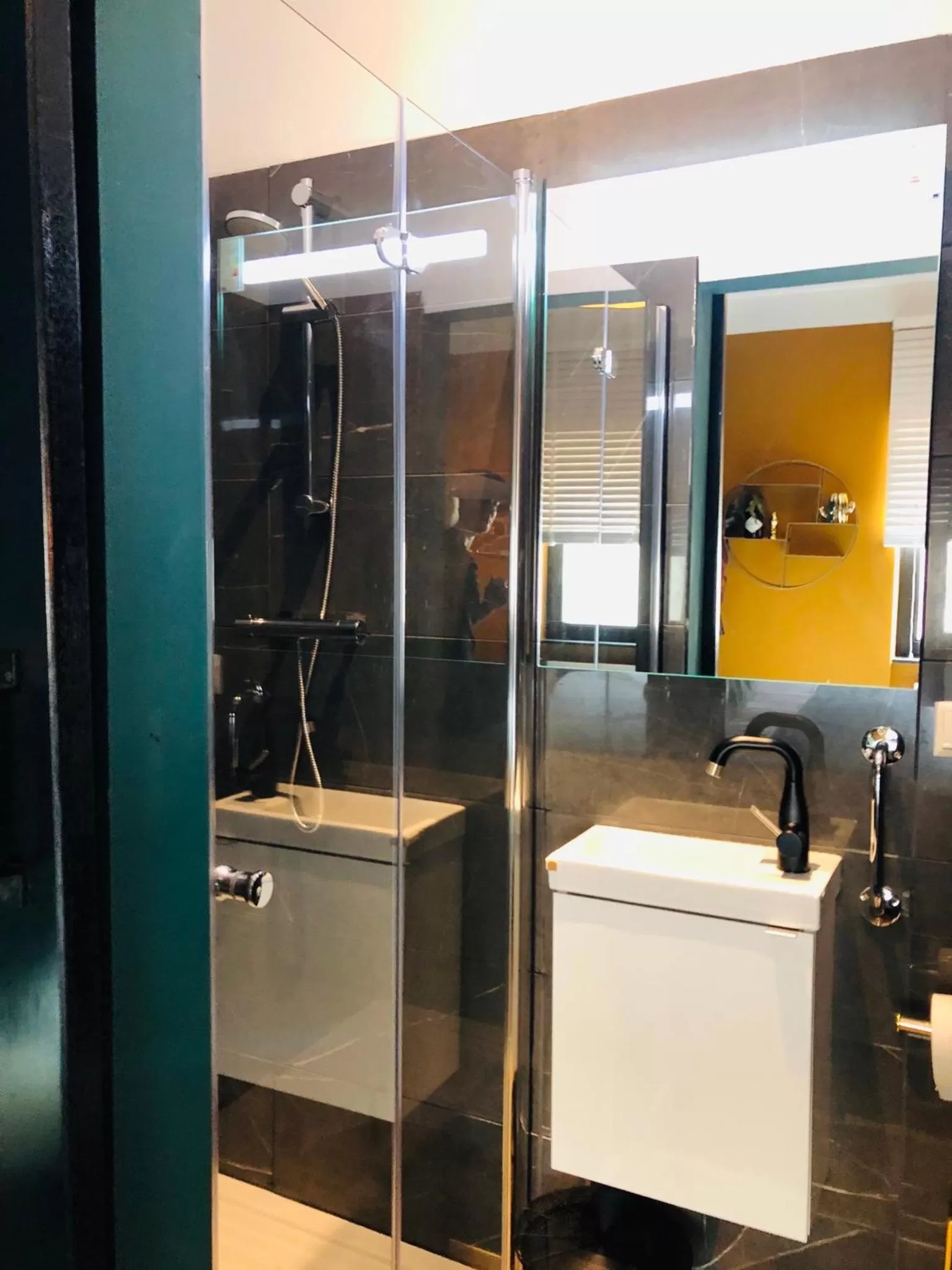 Bathroom in Valkenhof