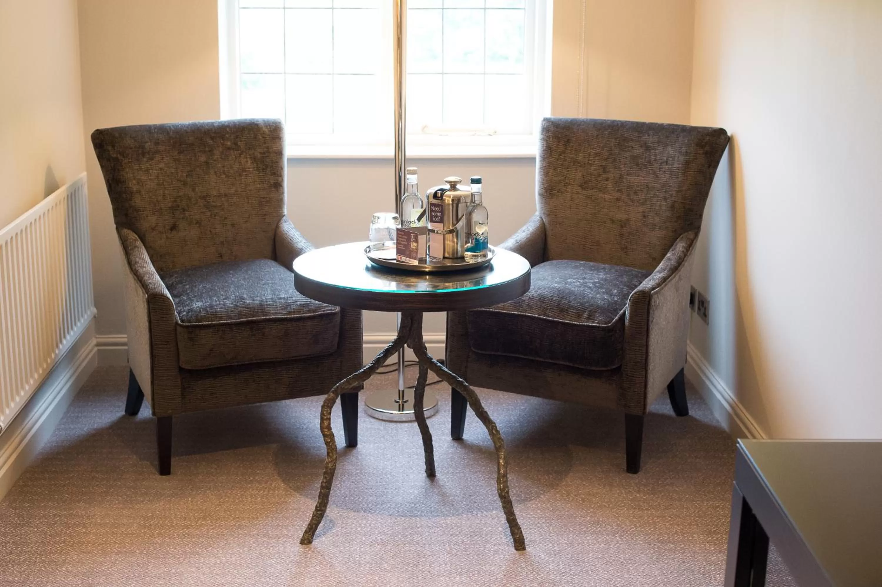 Bedroom in Hogarths Stone Manor