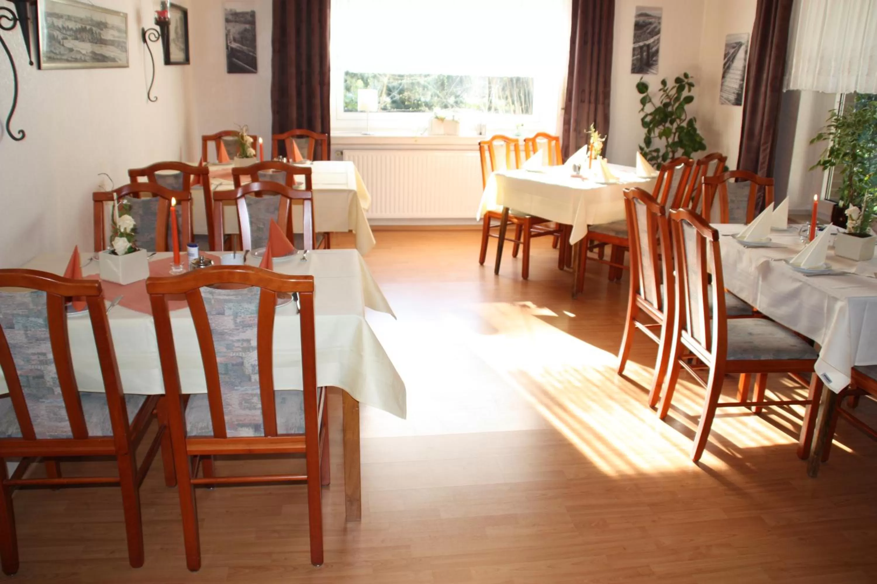 Food and drinks, Restaurant/Places to Eat in Landhaus Riedel