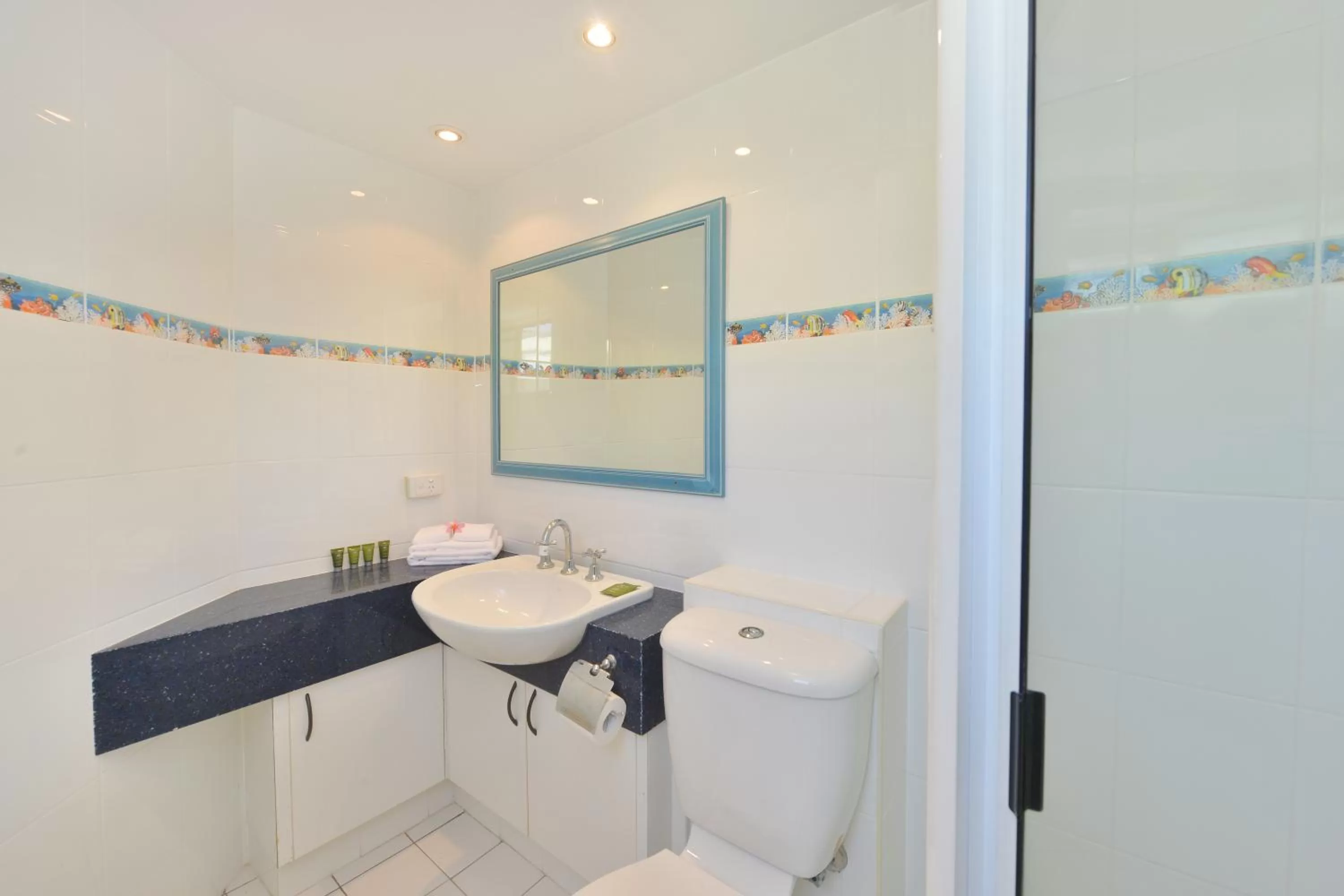 Toilet in Driftwood Mantaray - Official Onsite Reception and Check In