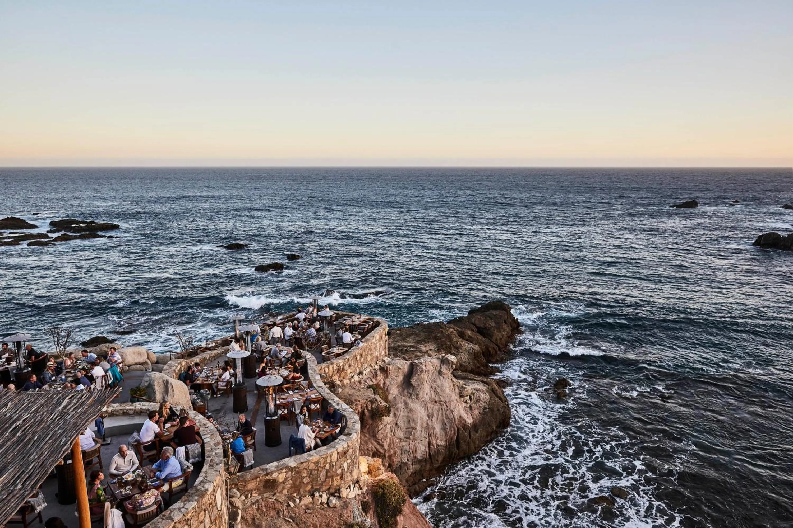 Restaurant/places to eat in Esperanza, Auberge Collection