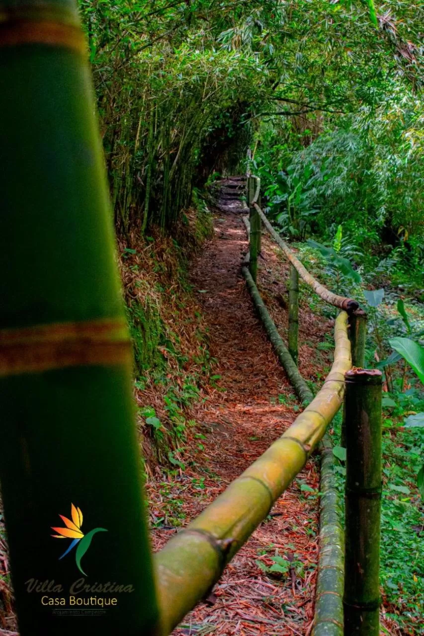 Hiking in Villa Cristina - Casa Boutique