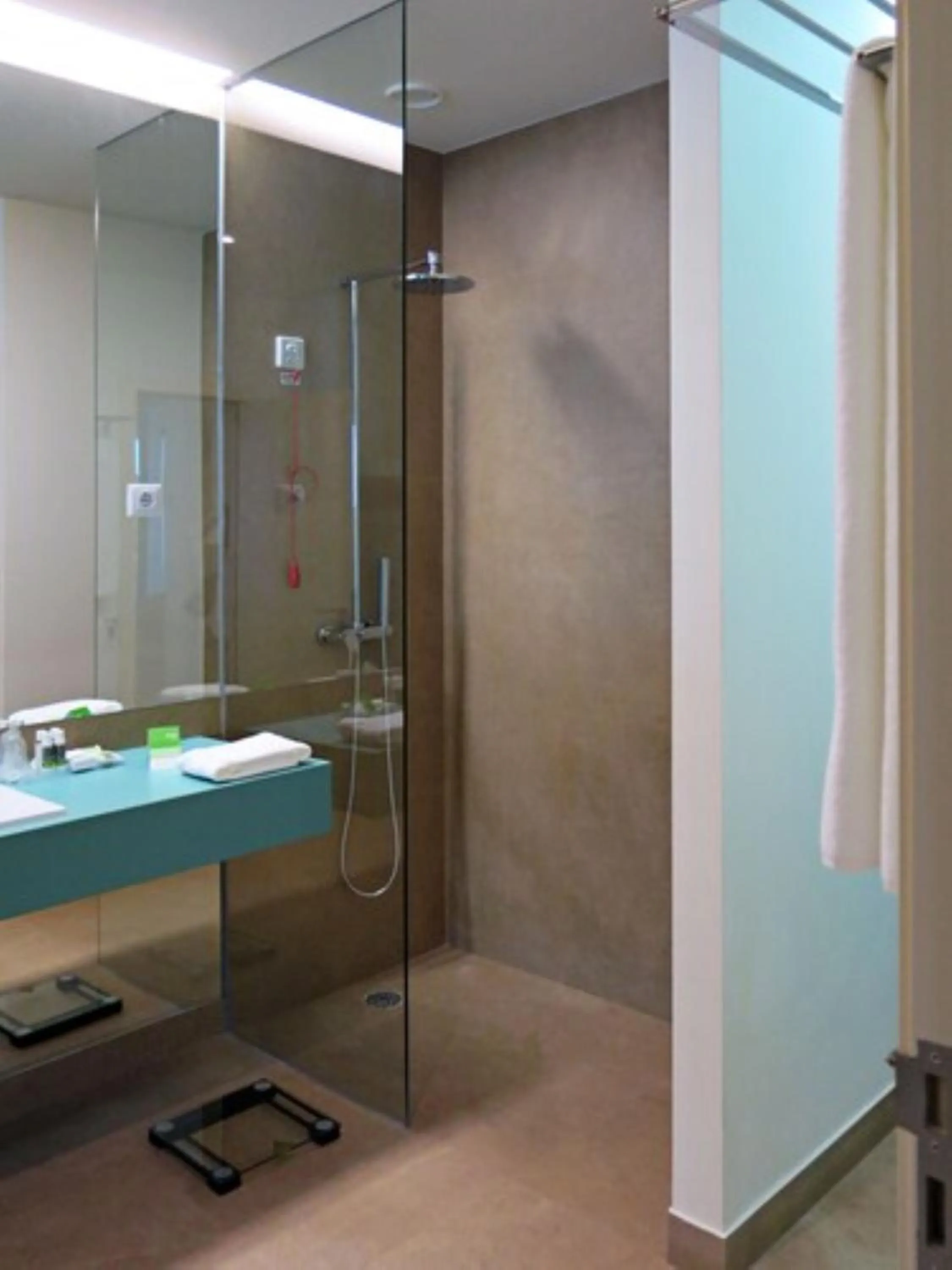 Bathroom in INATEL Albufeira